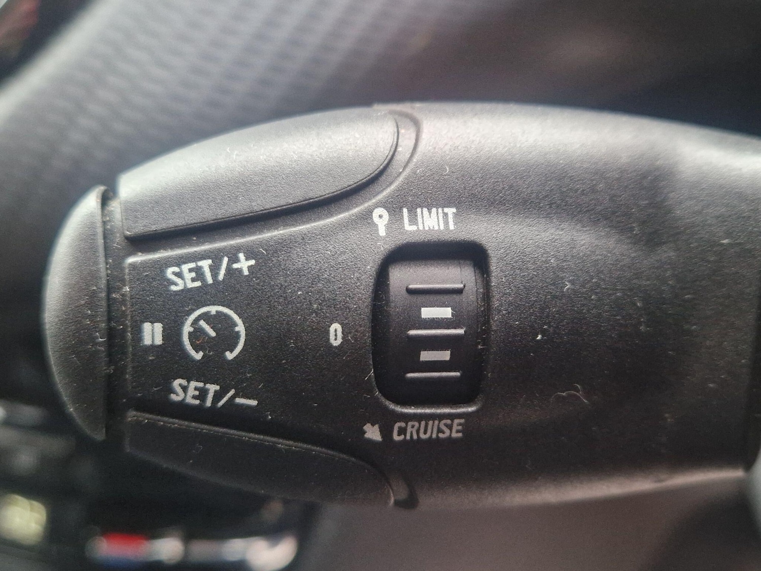 Used Peugeot 2008 for sale - 77808002: Photo 51