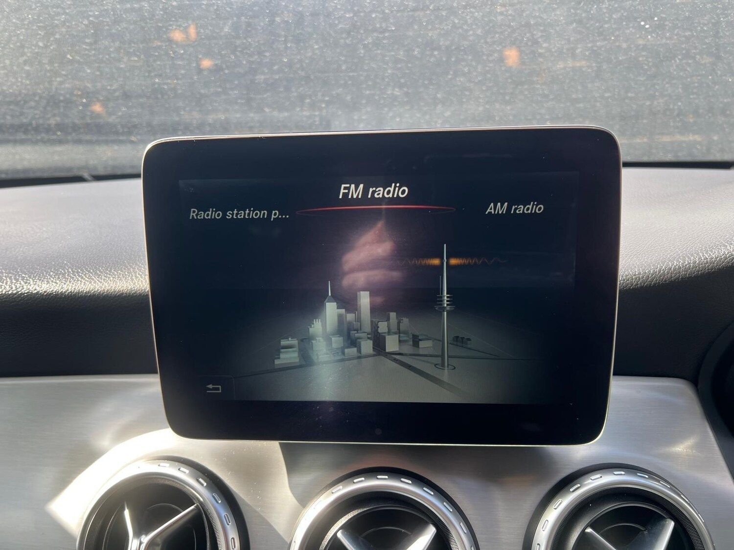 Used Mercedes-Benz GLA 2016 for sale - 77838804: Photo 28