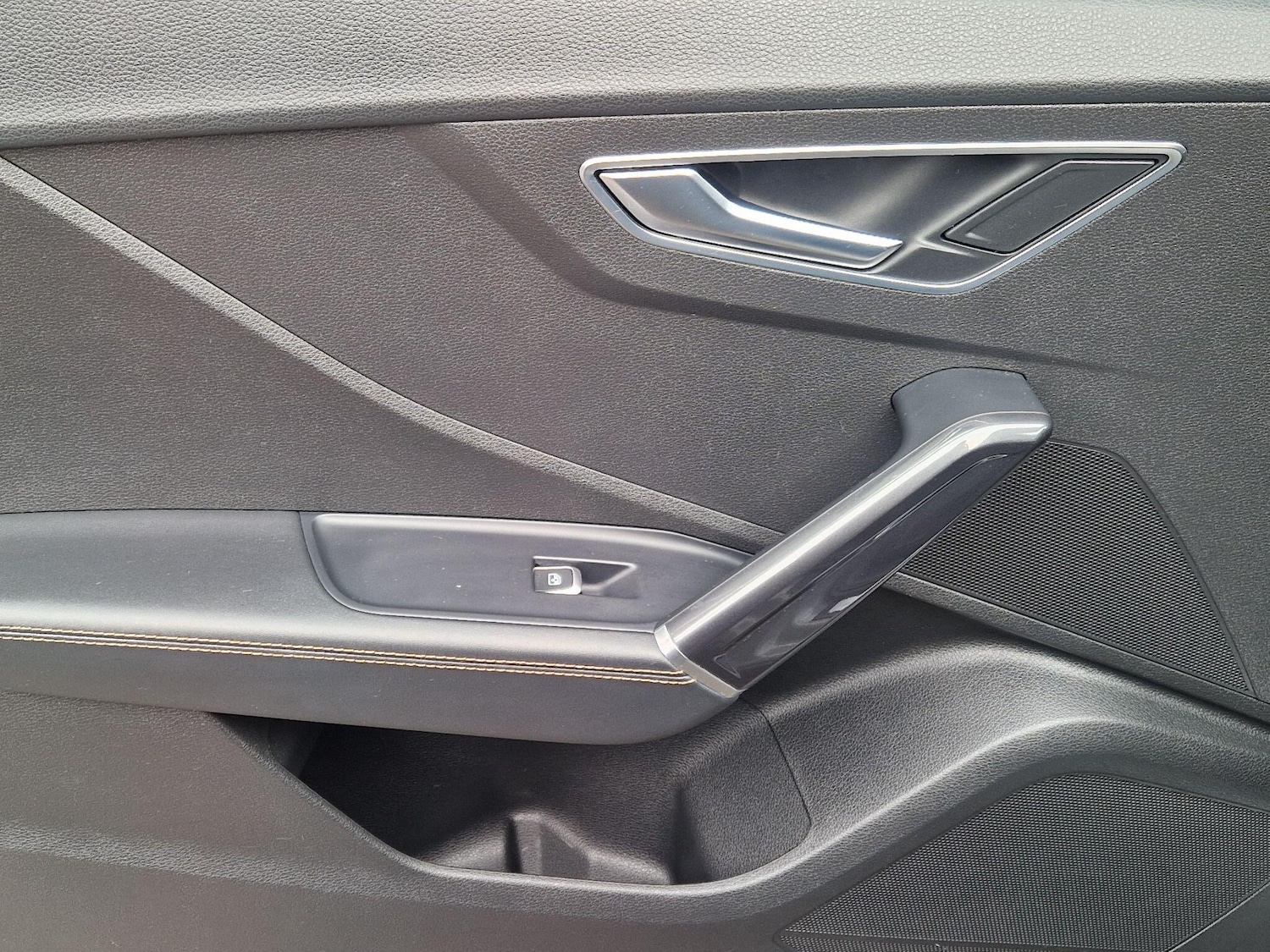 Used Audi Q2 for sale - 77723095: Photo 38