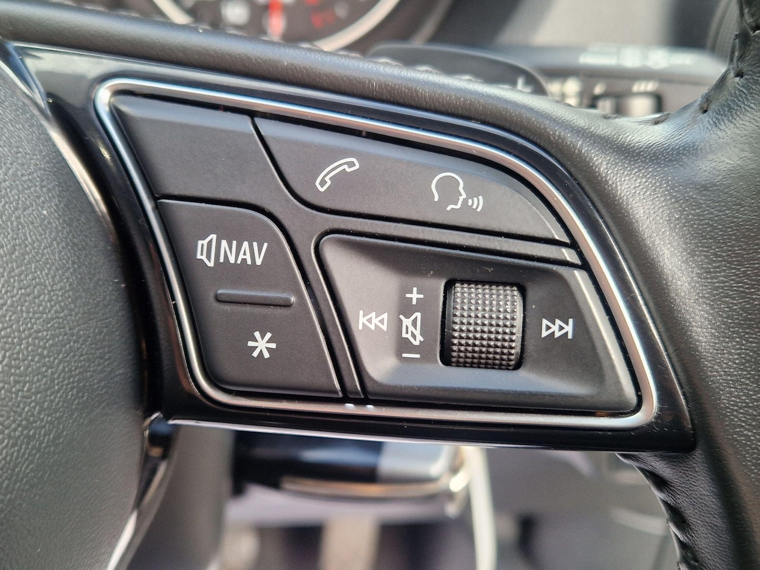 Used Audi Q2 for sale - 77723095: Photo 52