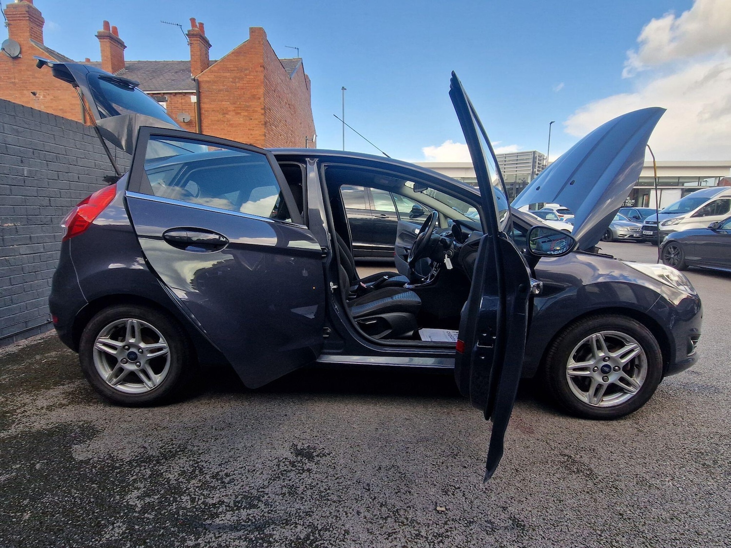 Used Ford Fiesta 2014 for sale - 76781187: Photo 22