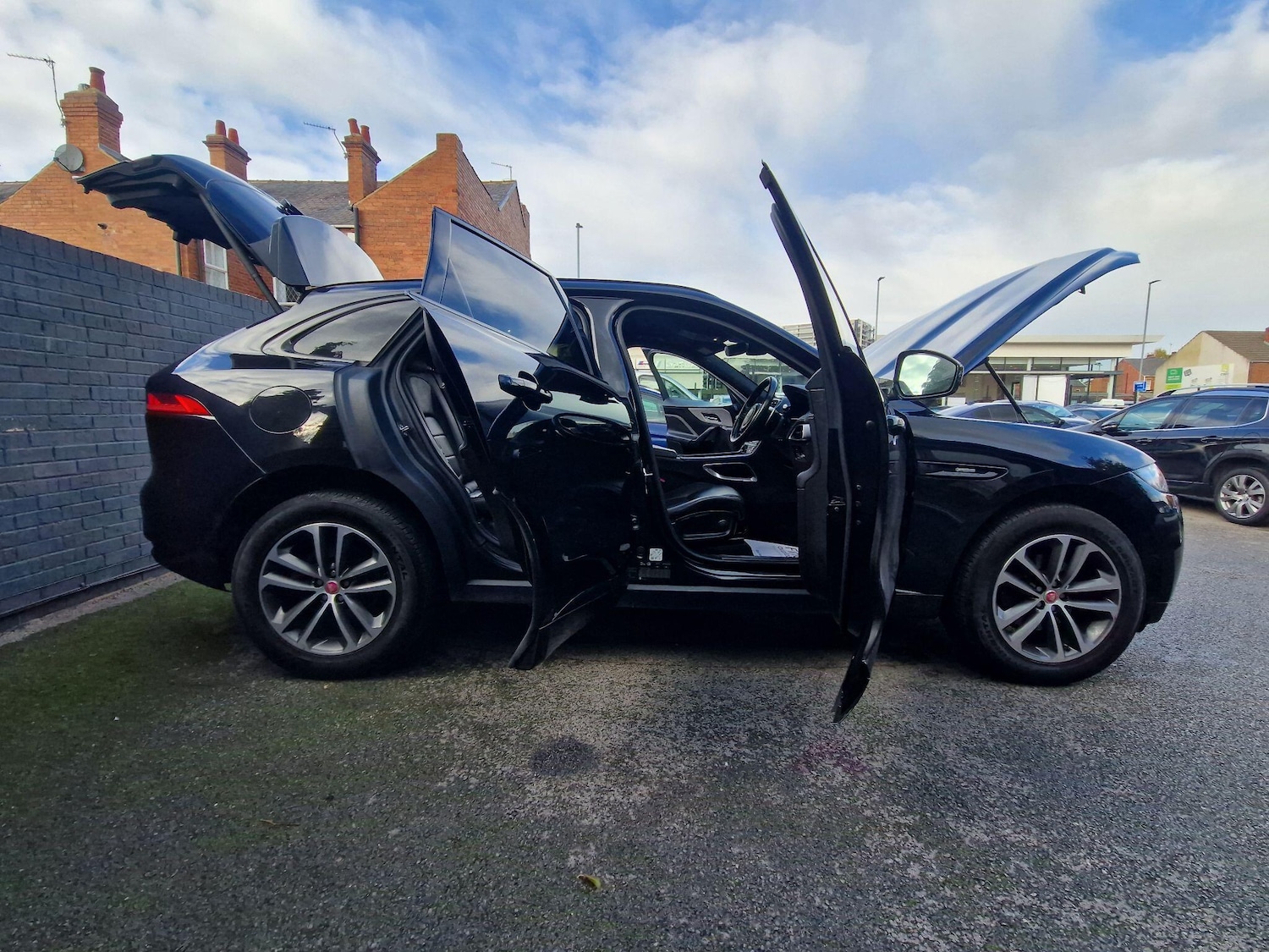 Used Jaguar F-Pace 2018 for sale - 76781947: Photo 21