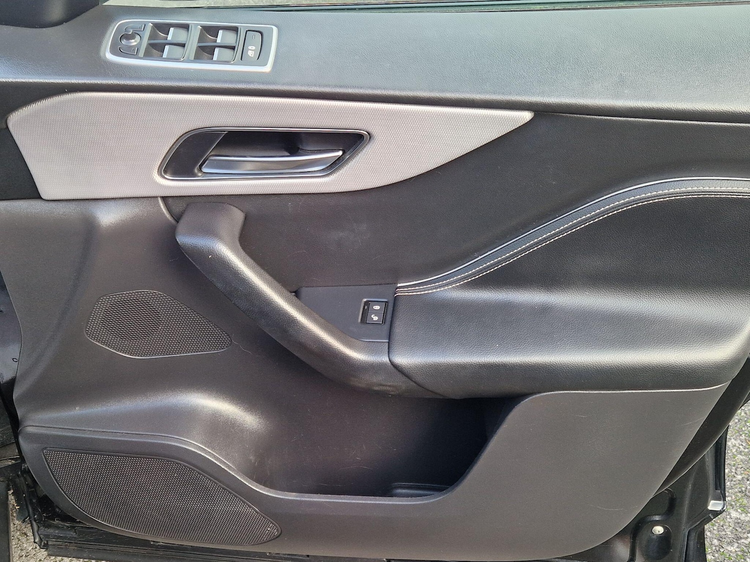 Used Jaguar F-Pace 2018 for sale - 76781947: Photo 30