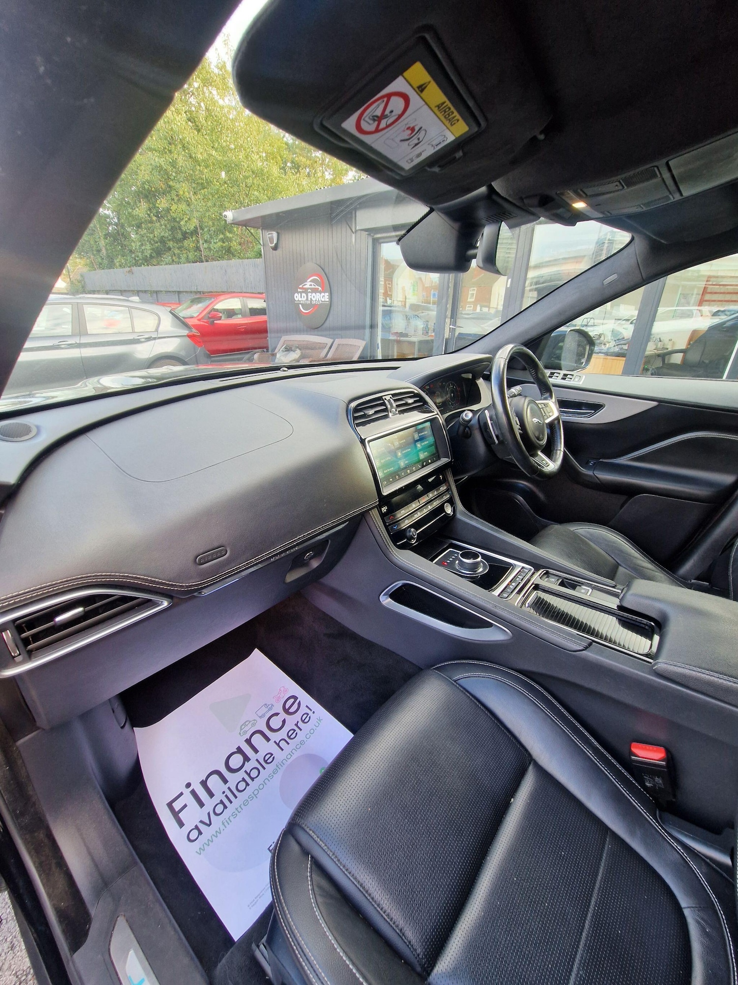 Used Jaguar F-Pace 2018 for sale - 76781947: Photo 35