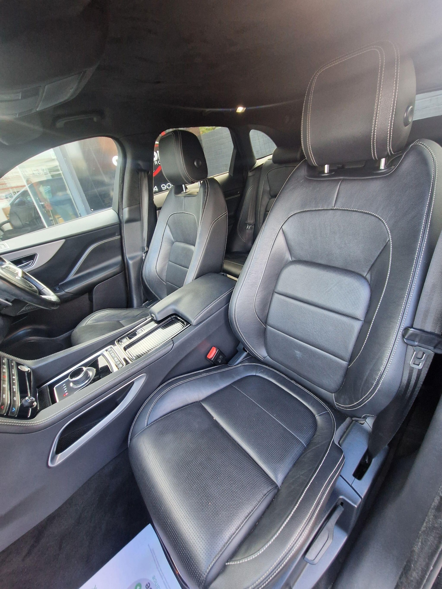 Used Jaguar F-Pace 2018 for sale - 76781947: Photo 36