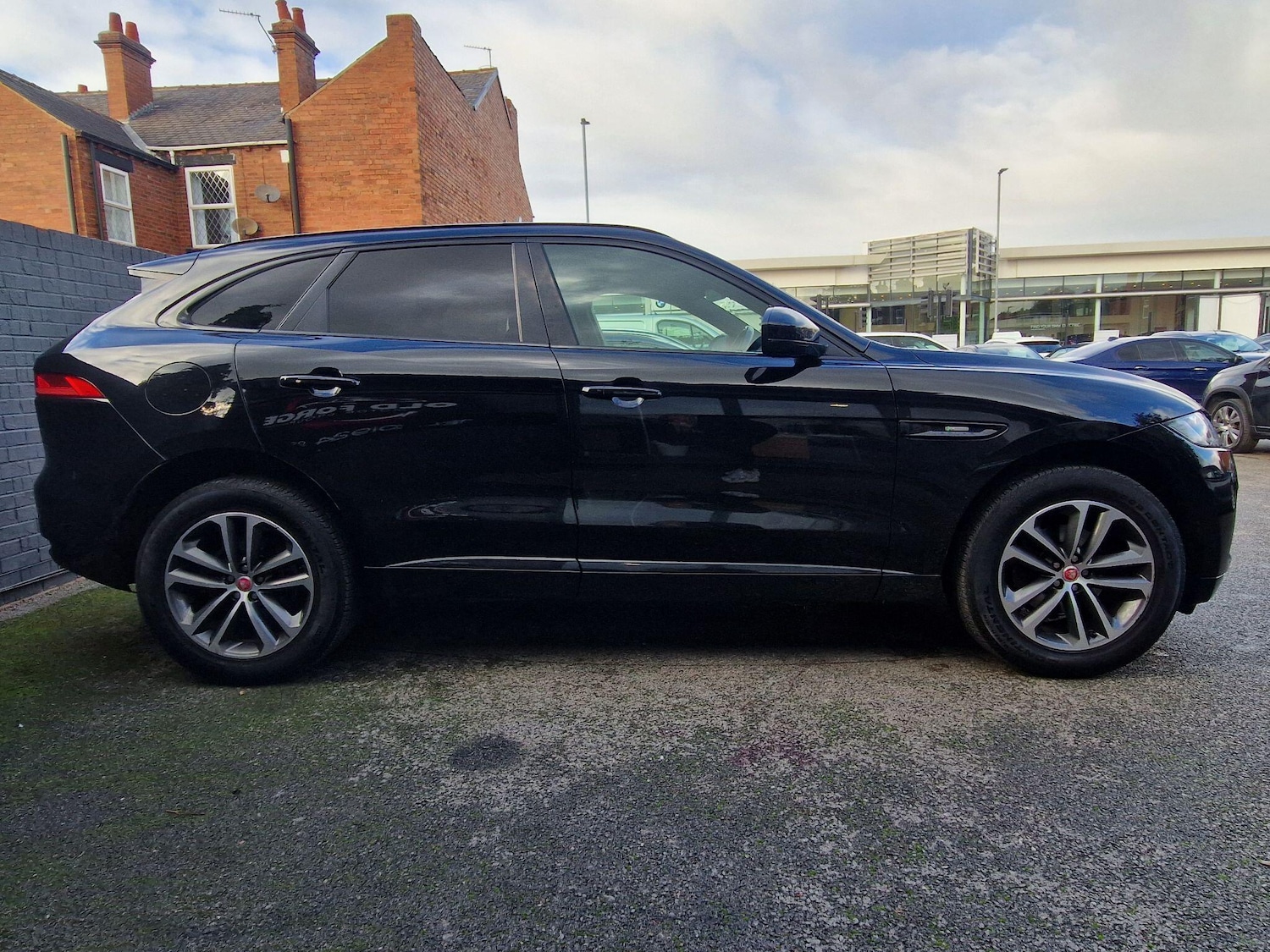 Used Jaguar F-Pace 2018 for sale - 76781947: Photo 7