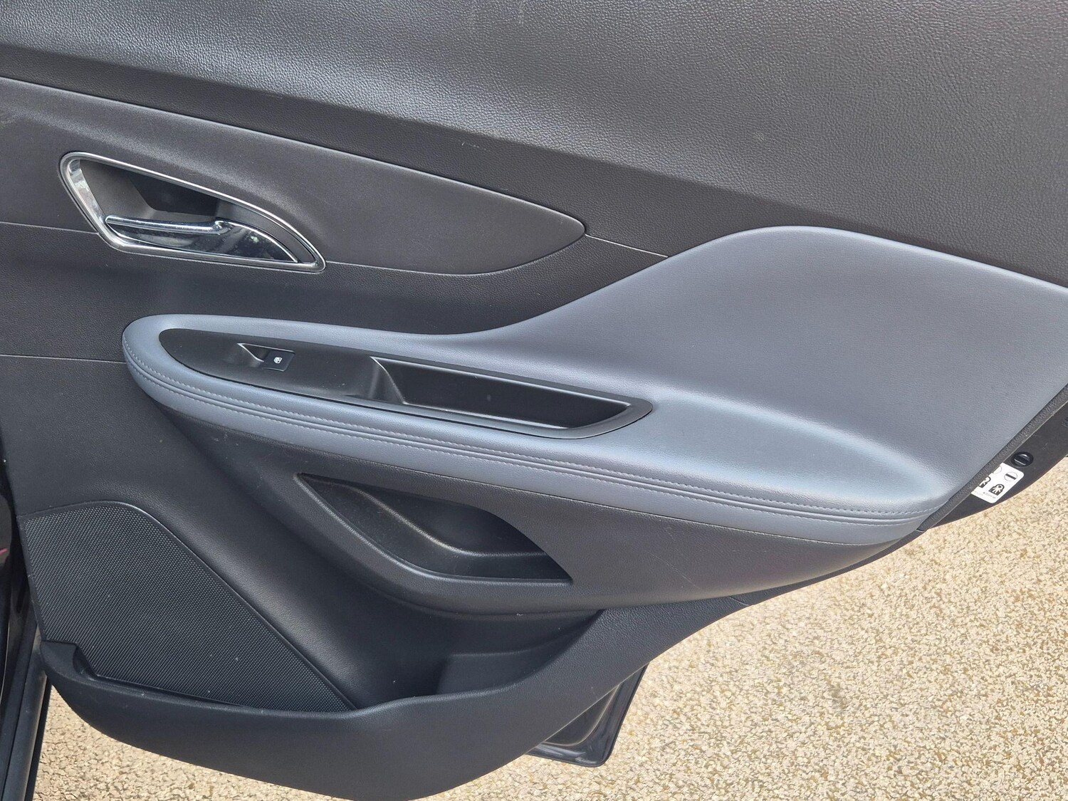 Used Vauxhall Mokka 2015 for sale - 76781939: Photo 31