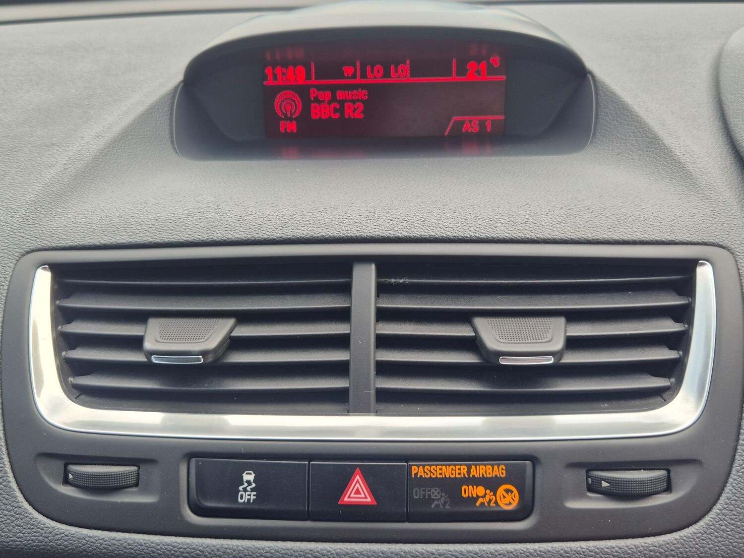 Used Vauxhall Mokka 2015 for sale - 76781939: Photo 44