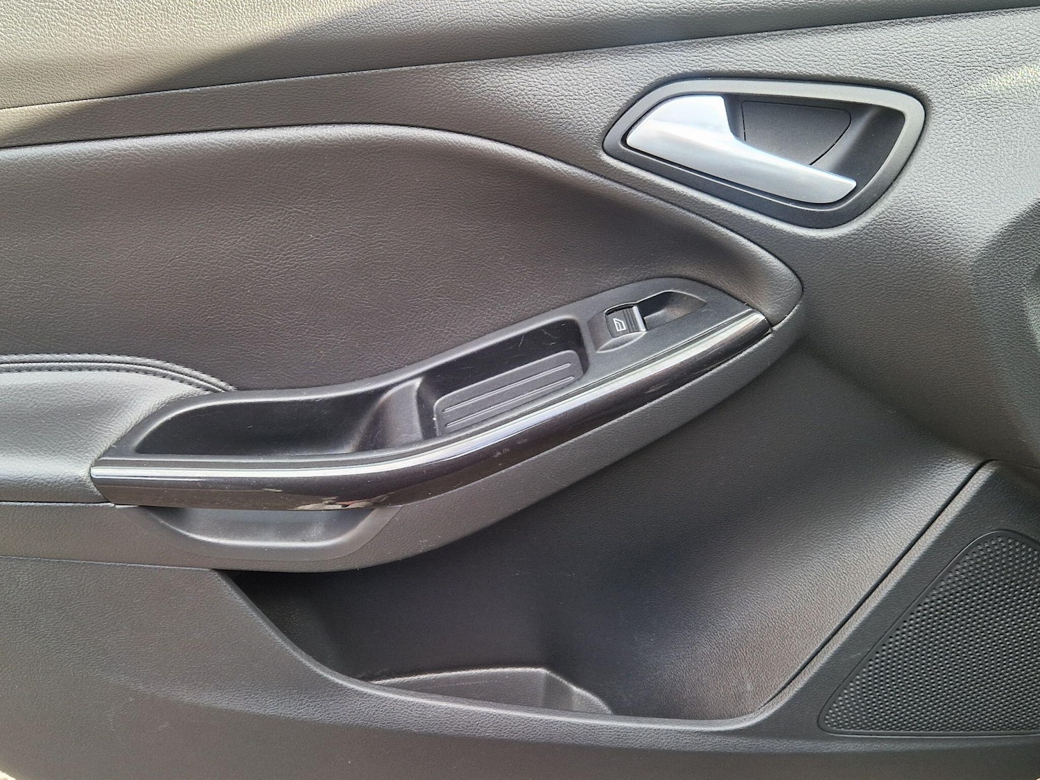 Used Ford Focus for sale - 77670427: Photo 38