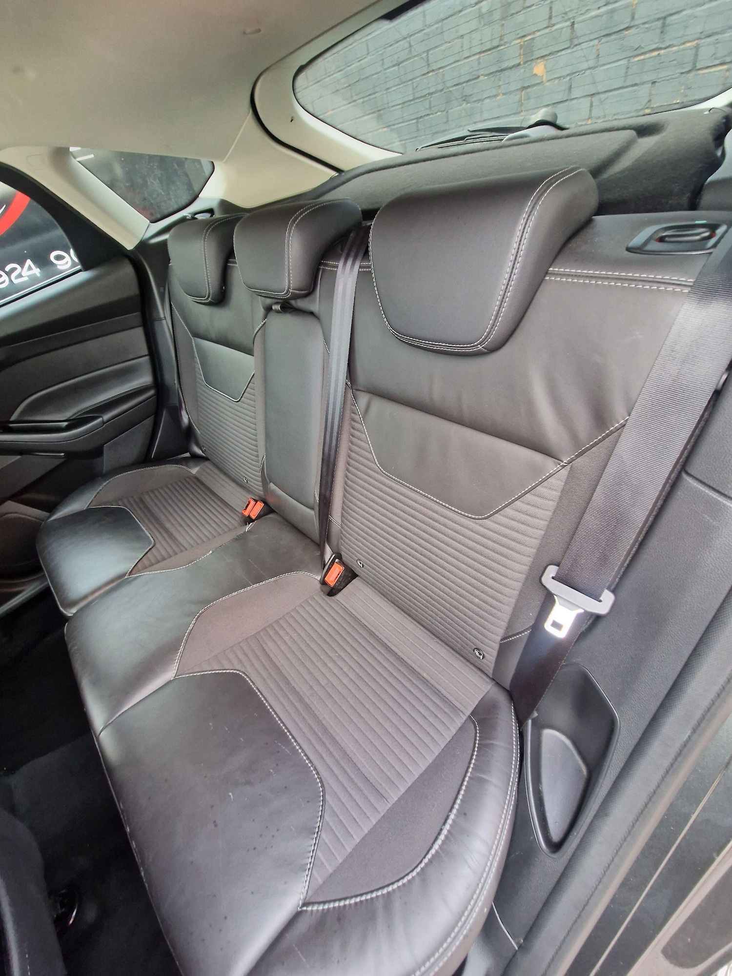 Used Ford Focus for sale - 77670427: Photo 40