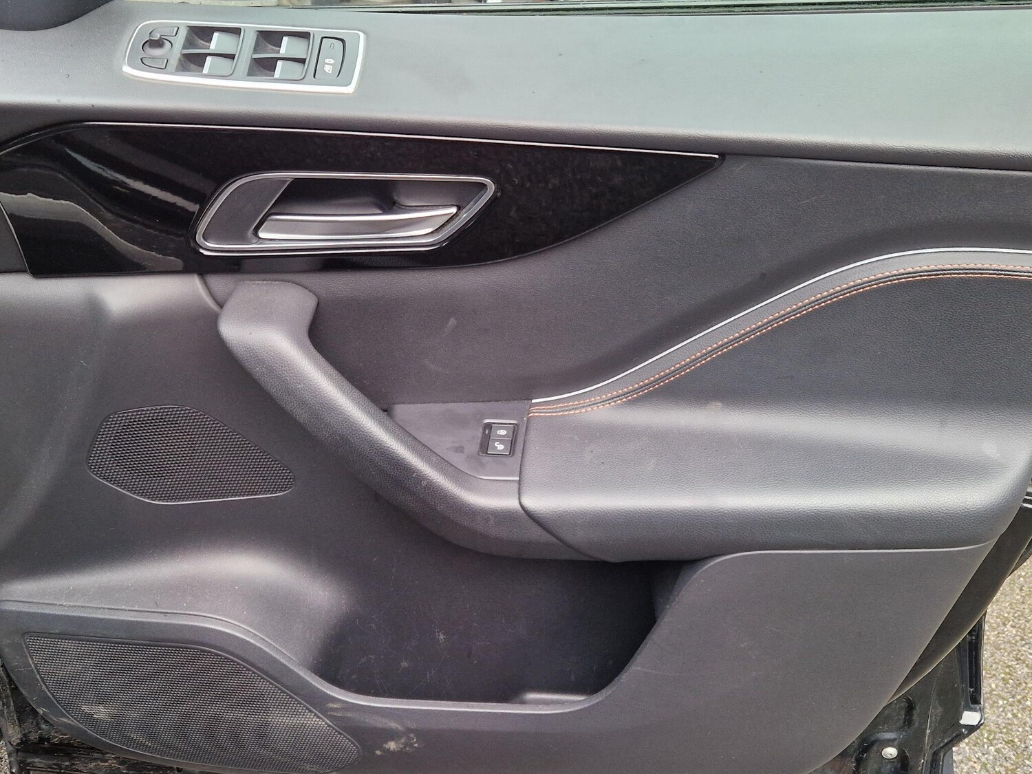 Used Jaguar F-Pace 2017 for sale - 77479005: Photo 31