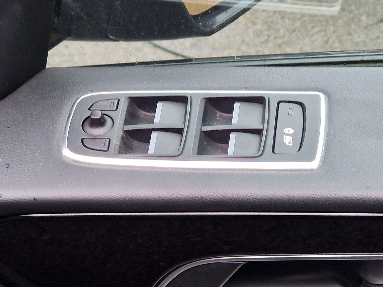 Used Jaguar F-Pace 2017 for sale - 77479005: Photo 32