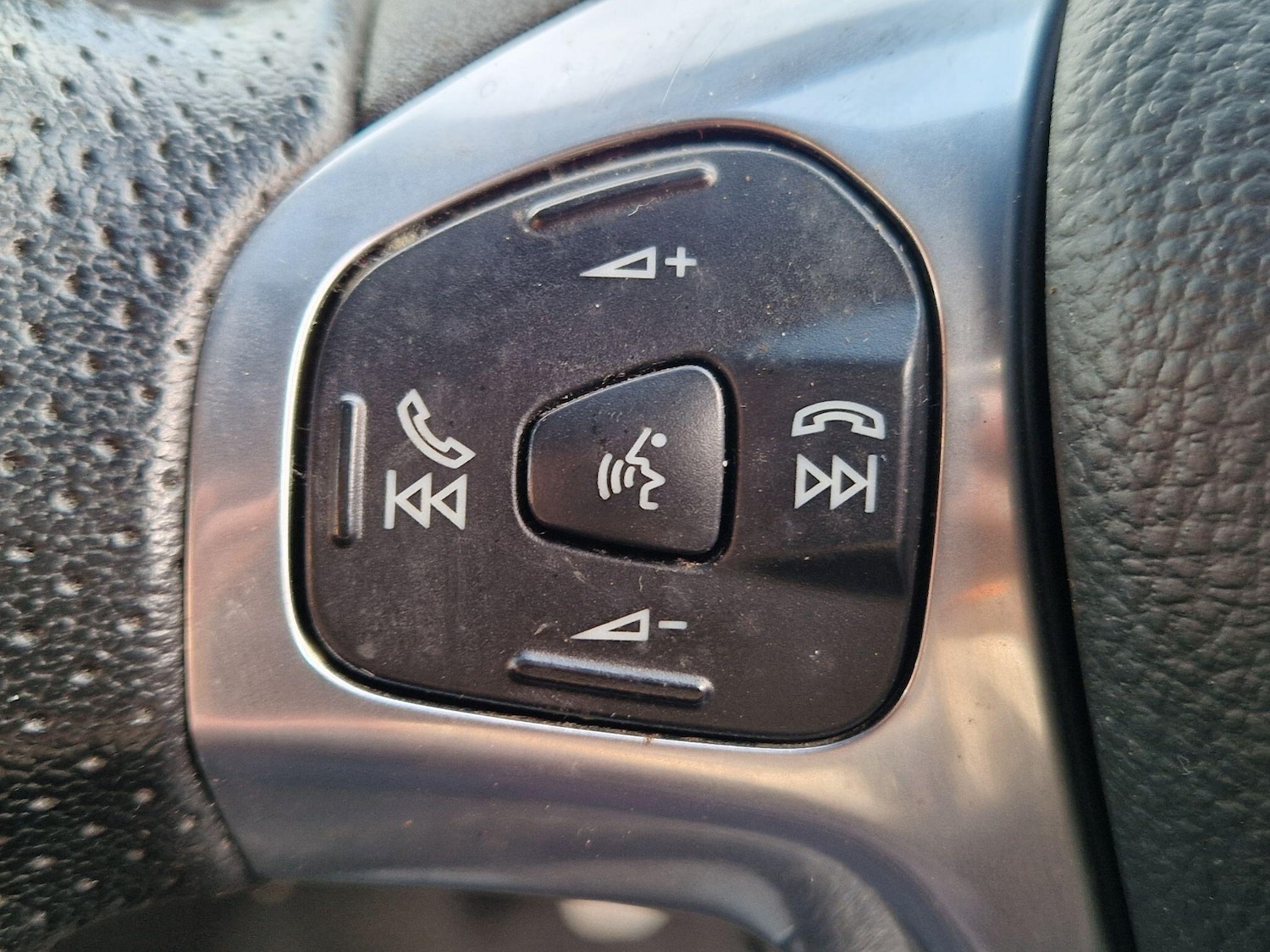 Used Ford Fiesta for sale - 77658410: Photo 46