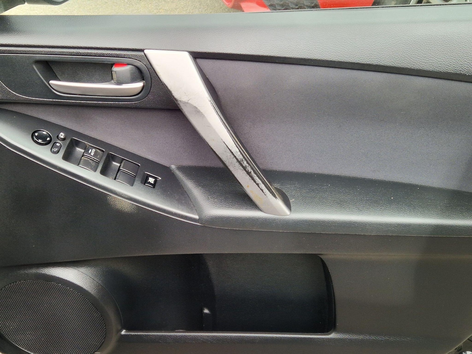 Used Mazda Mazda3 2010 for sale - 77853518: Photo 30