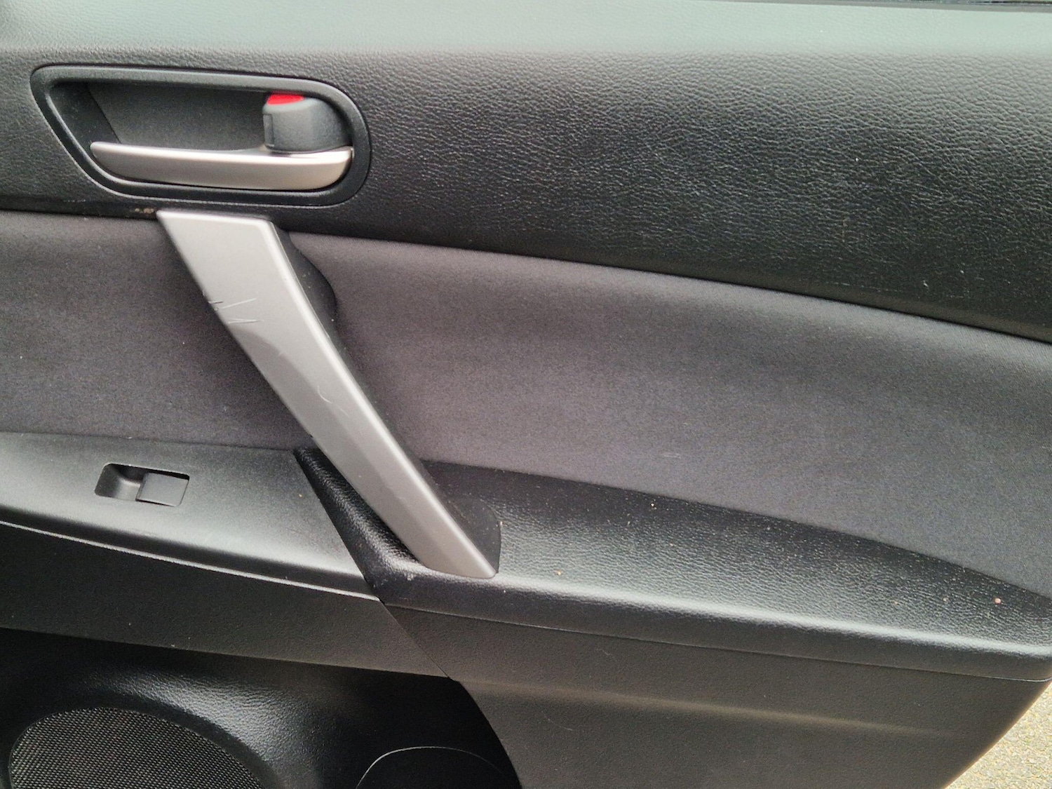 Used Mazda Mazda3 2010 for sale - 77853518: Photo 34