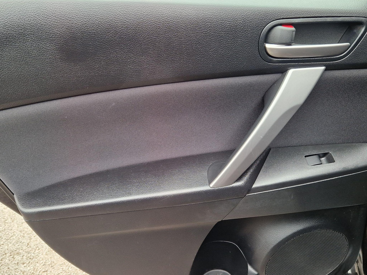 Used Mazda Mazda3 2010 for sale - 77853518: Photo 40