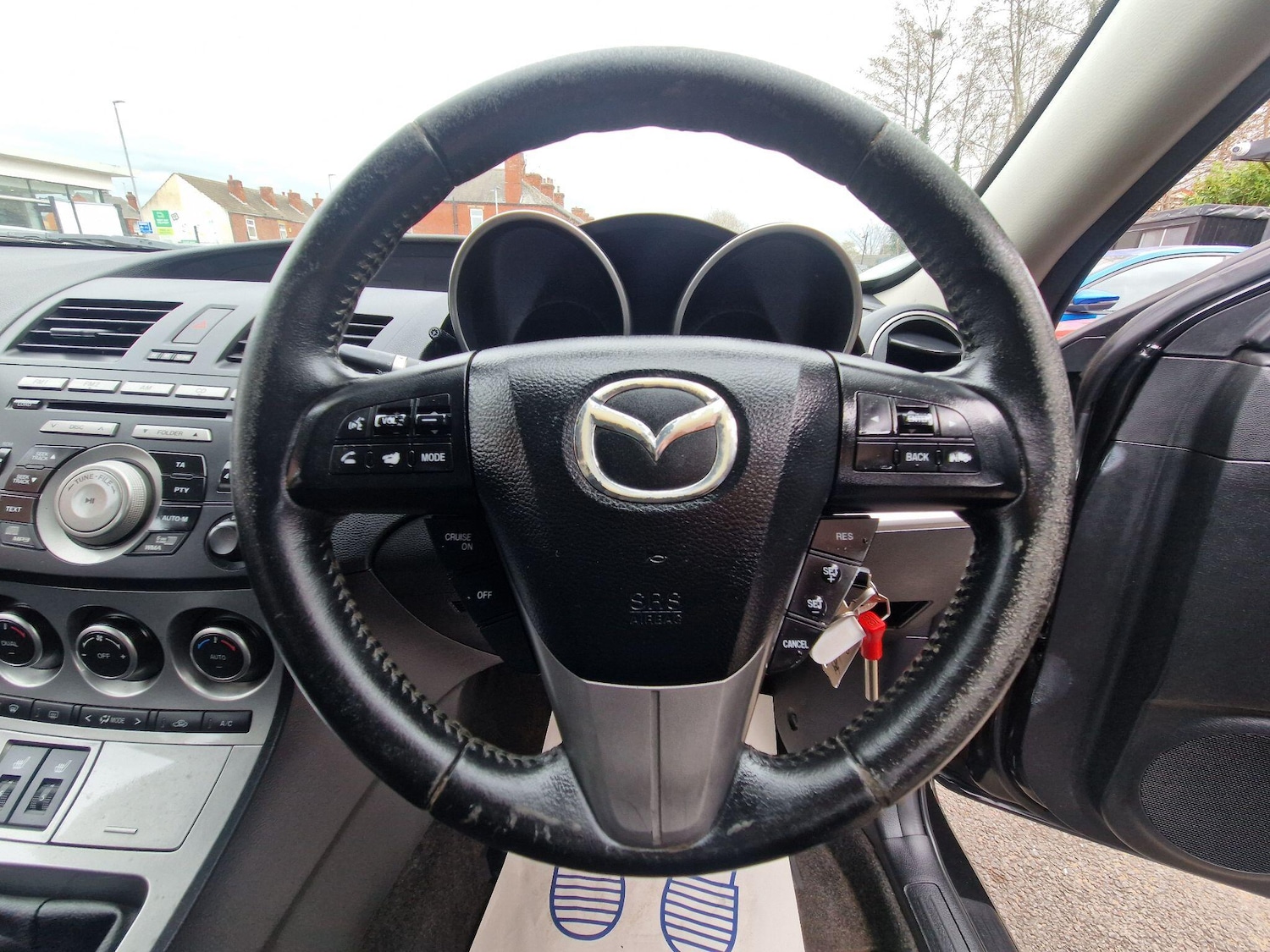 Used Mazda Mazda3 2010 for sale - 77853518: Photo 43