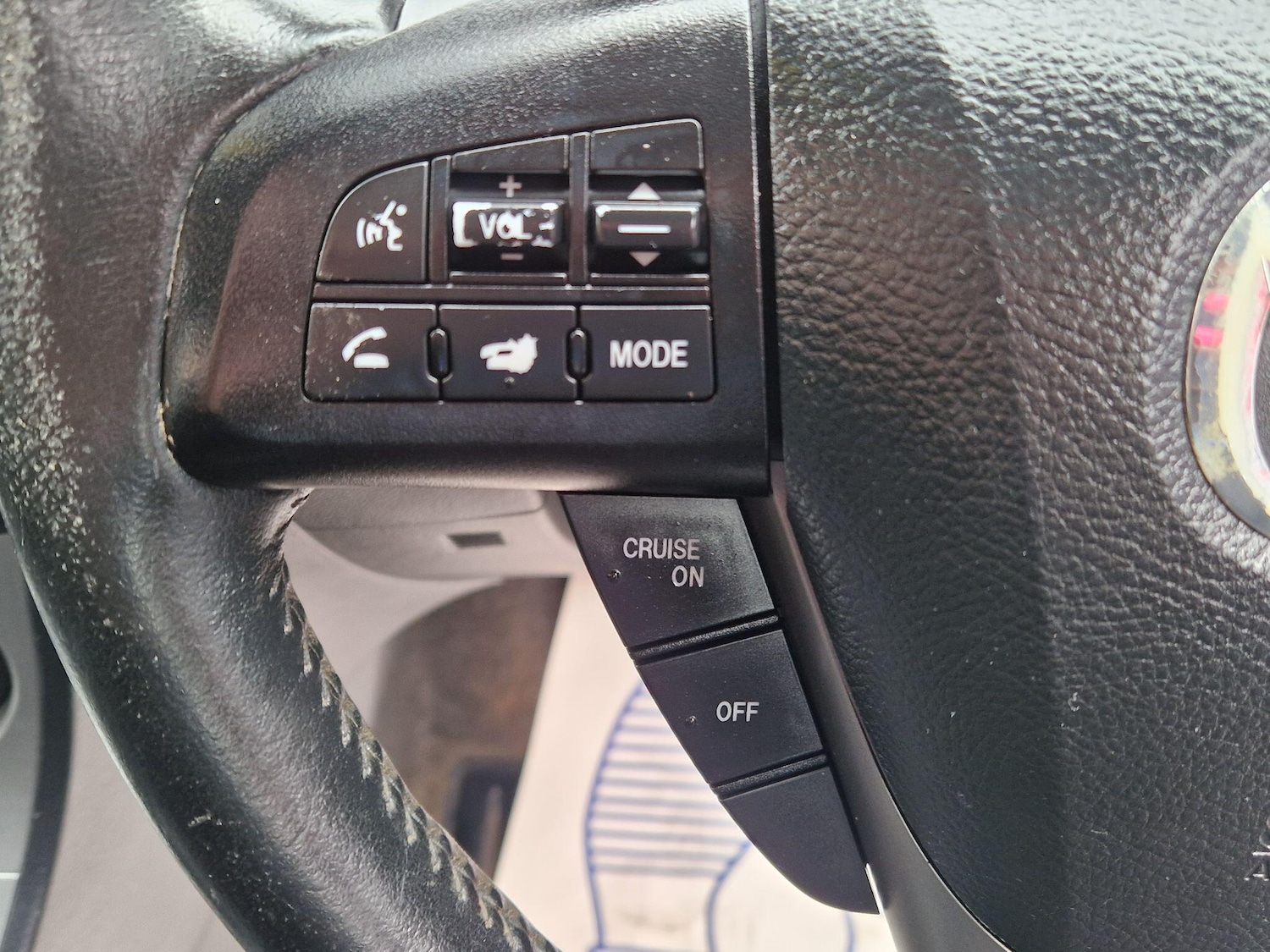 Used Mazda Mazda3 2010 for sale - 77853518: Photo 45