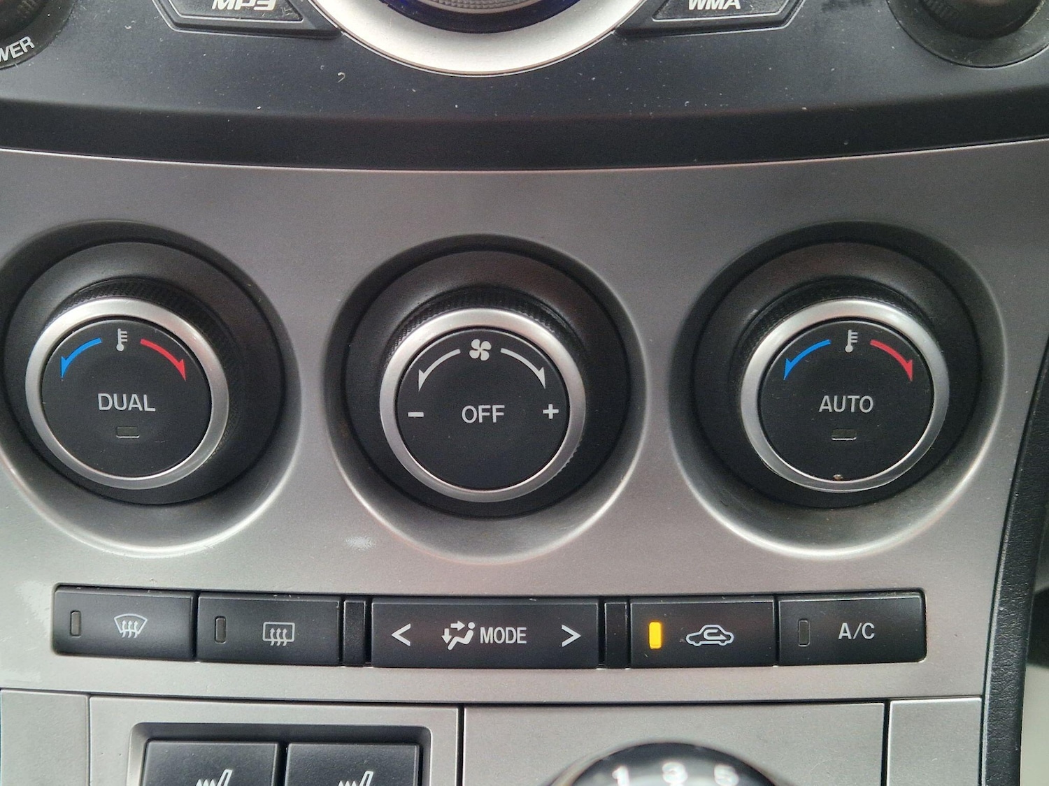 Used Mazda Mazda3 2010 for sale - 77853518: Photo 46