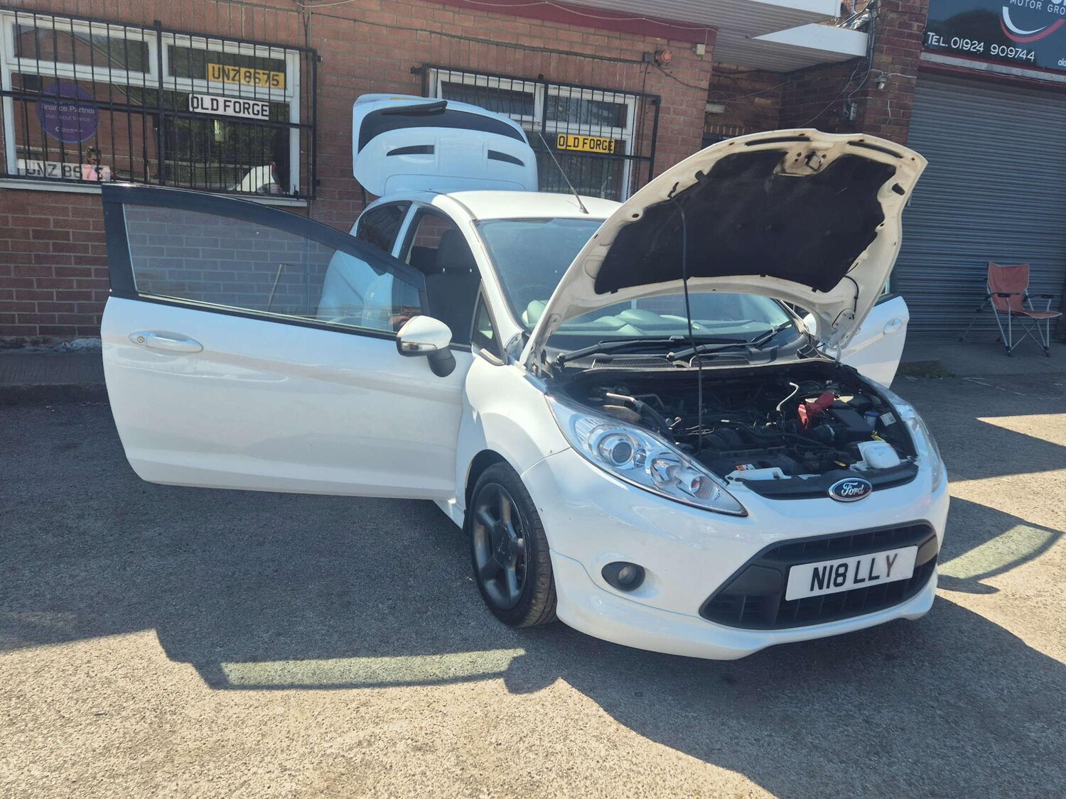 Used Ford Fiesta 2011 for sale - 76781836: Photo 10