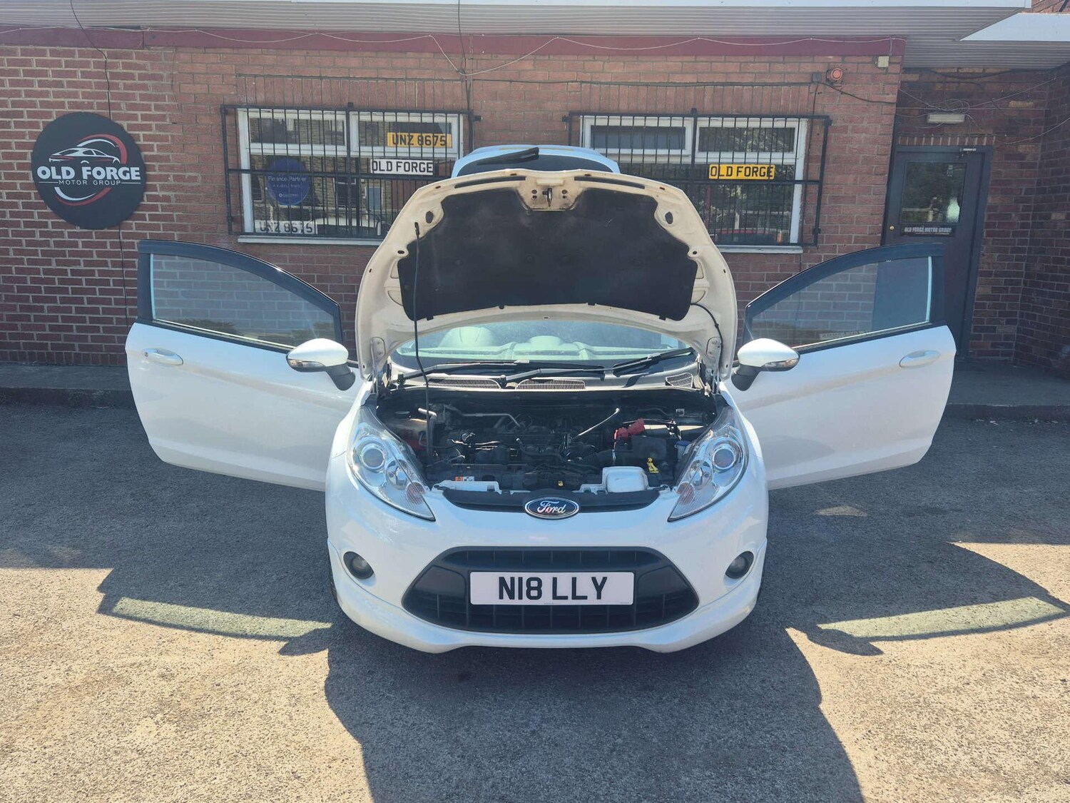 Used Ford Fiesta 2011 for sale - 76781836: Photo 11