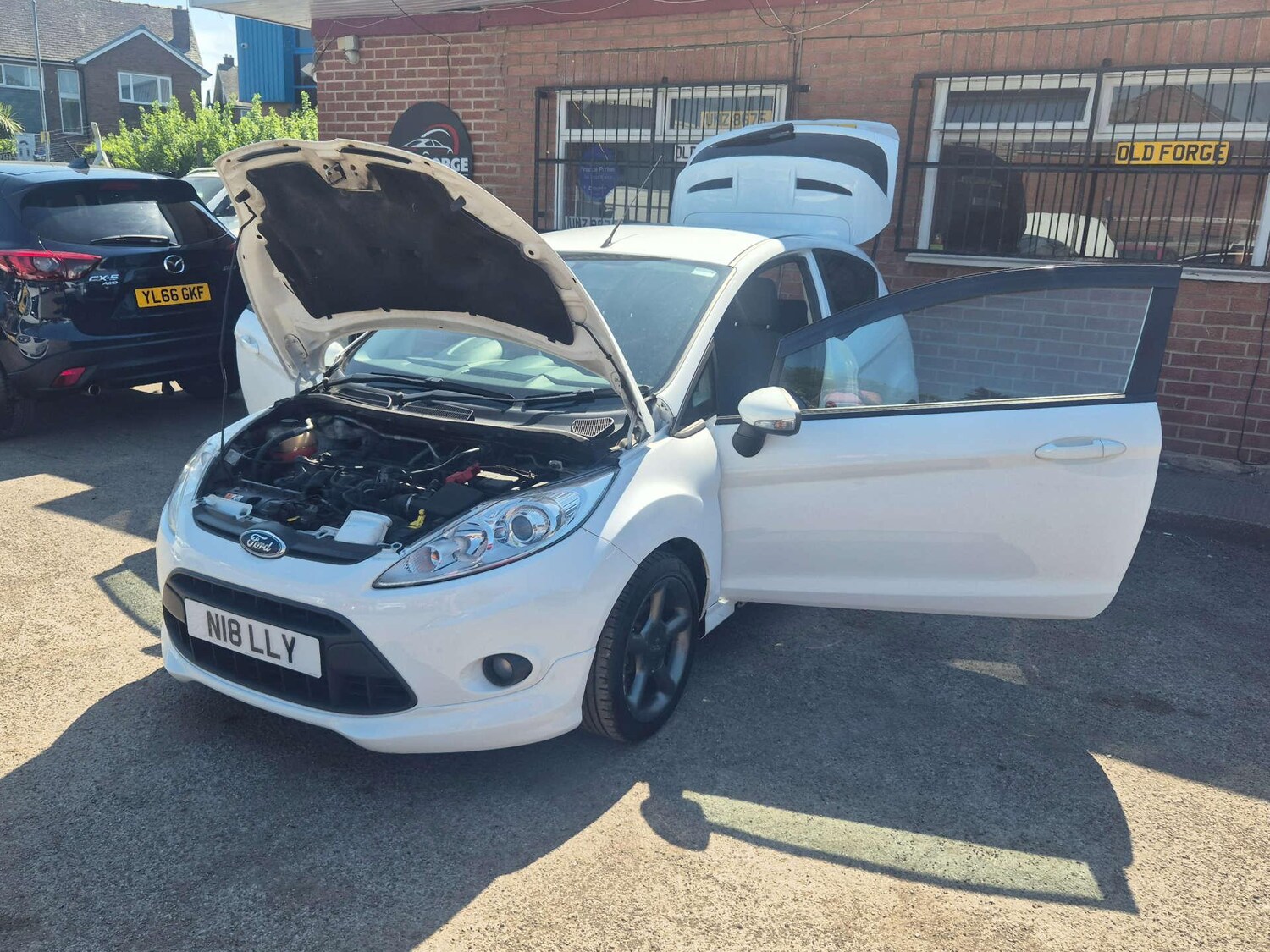 Used Ford Fiesta 2011 for sale - 76781836: Photo 12