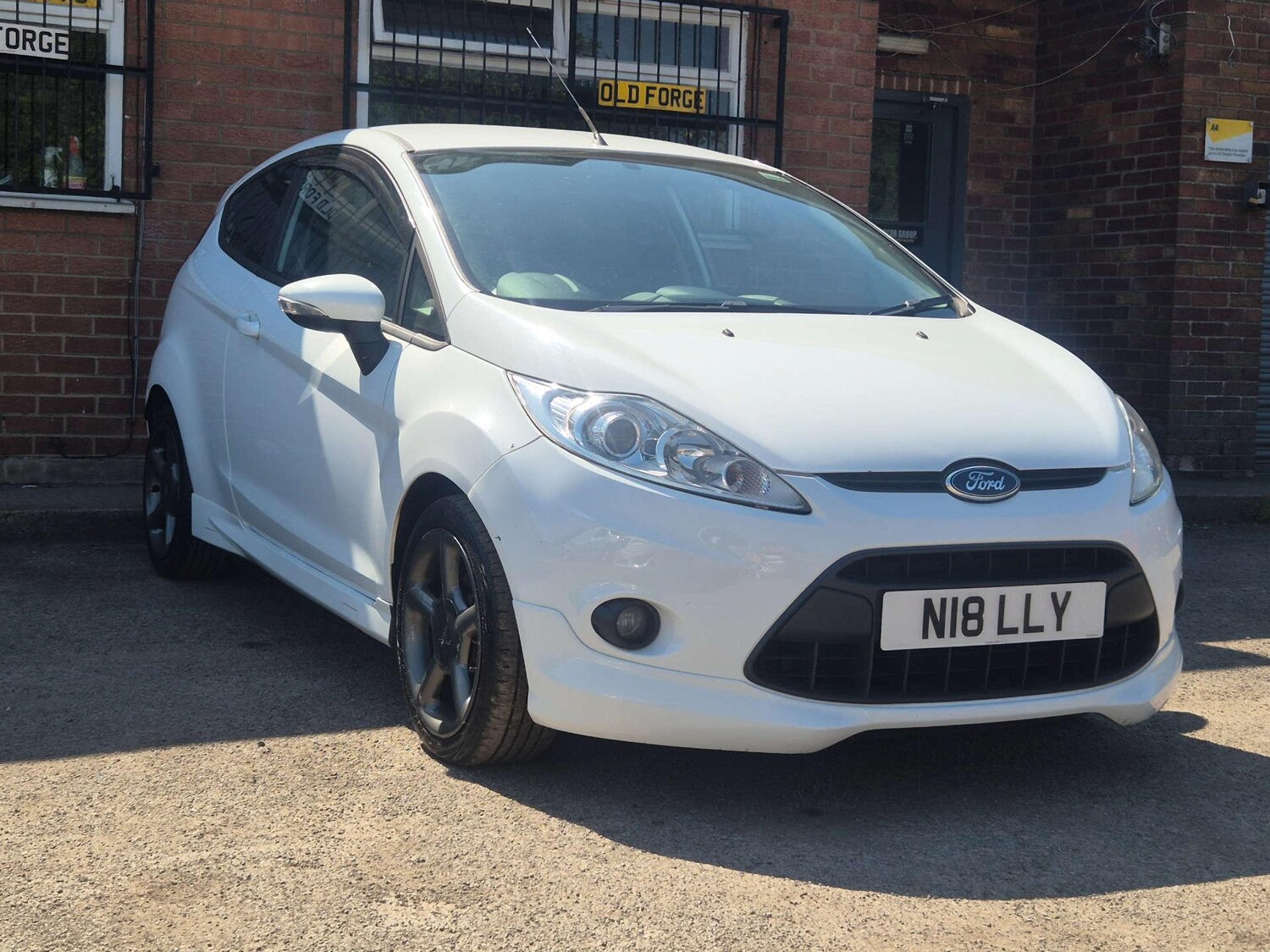 Used Ford Fiesta 2011 for sale - 76781836: Photo 14