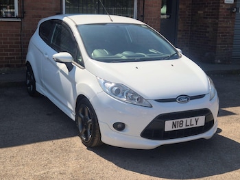 Used Ford Fiesta 2011 for sale - 76781836: Photo