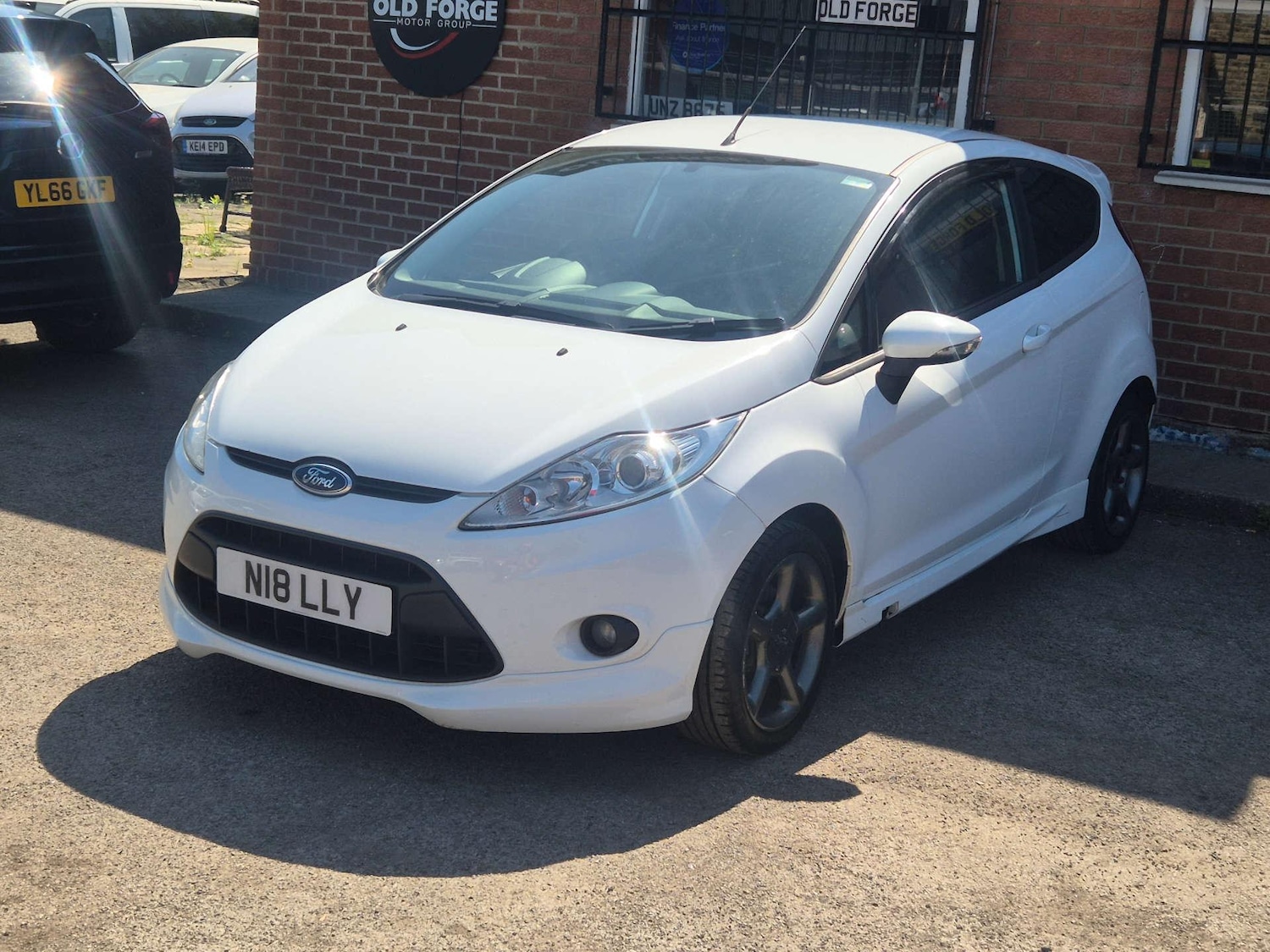 Used Ford Fiesta 2011 for sale - 76781836: Photo 5