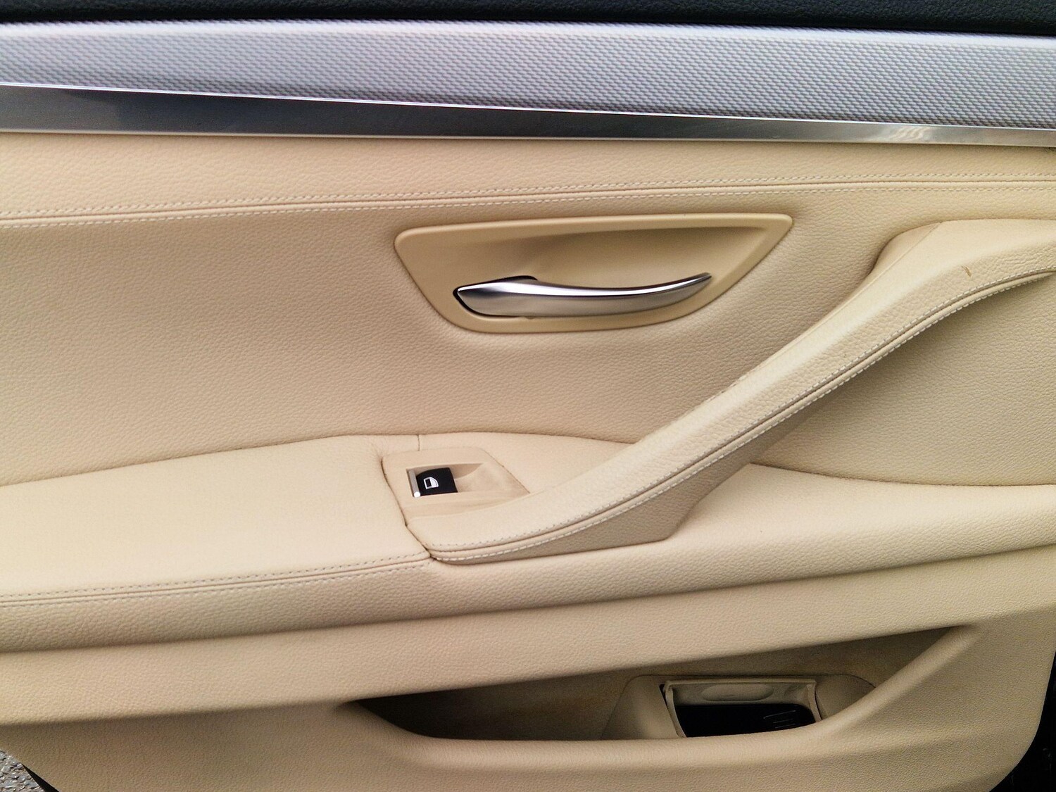 Used BMW 5 Series 2014 for sale - 77909104: Photo 42