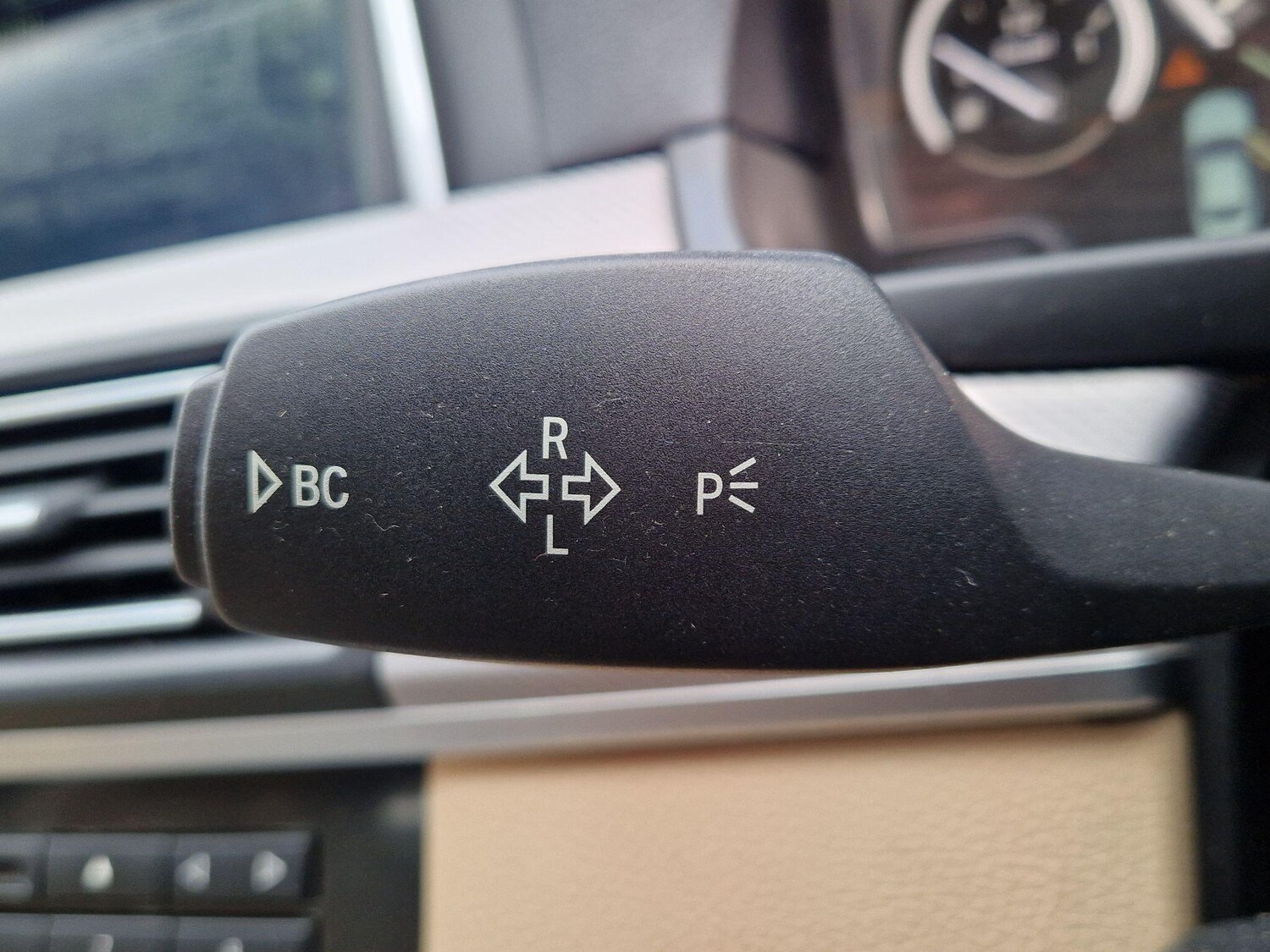 Used BMW 5 Series 2014 for sale - 77909104: Photo 45