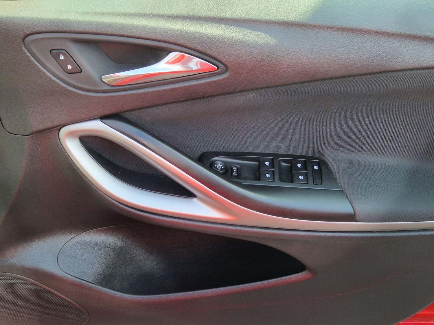 Used Vauxhall Astra 2018 for sale - 78205283: Photo 32