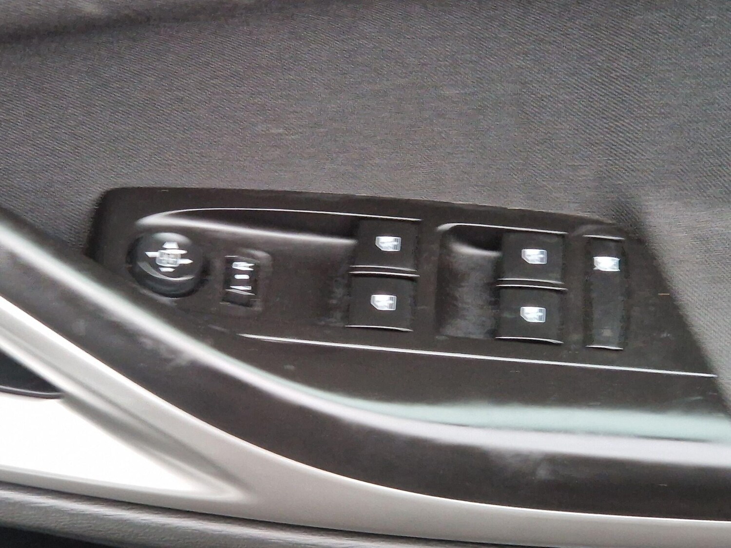 Used Vauxhall Astra for sale - 77683592: Photo 31