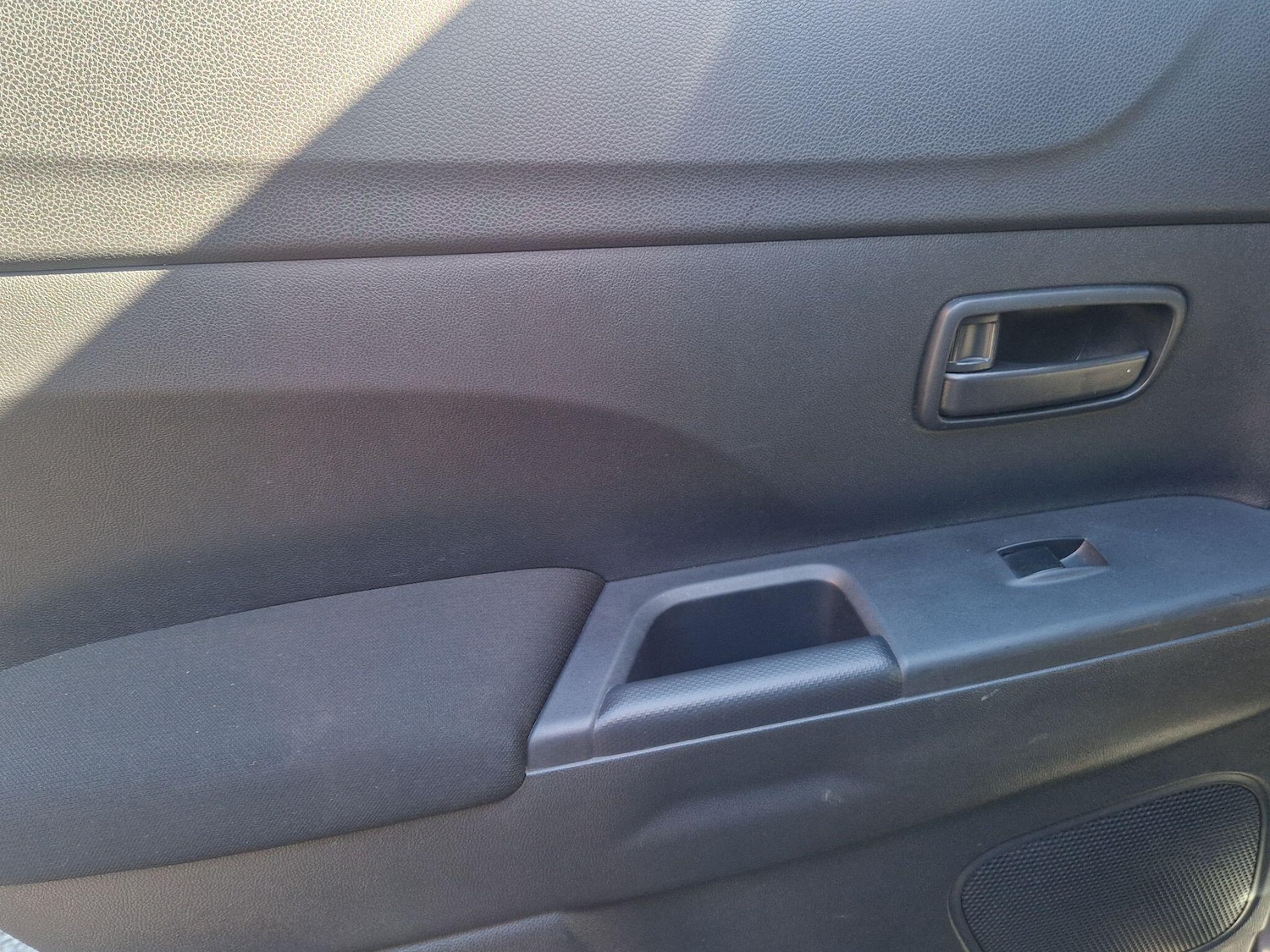 Used Mitsubishi ASX for sale - 77925061: Photo 38