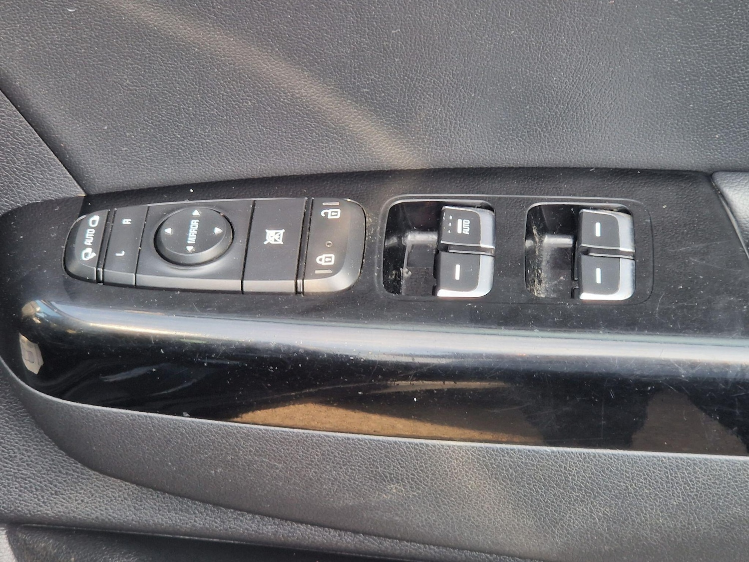 Used Kia Sportage 2017 for sale - 78057665: Photo 31