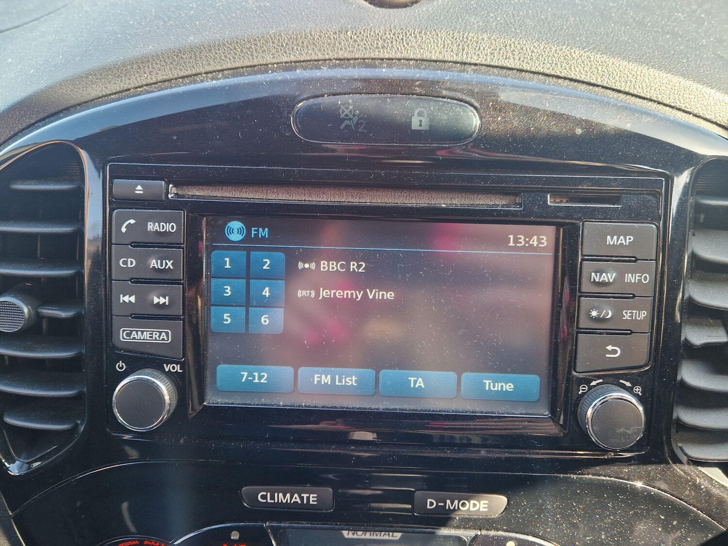 Used Nissan Juke 2016 for sale - 77939450: Photo 49