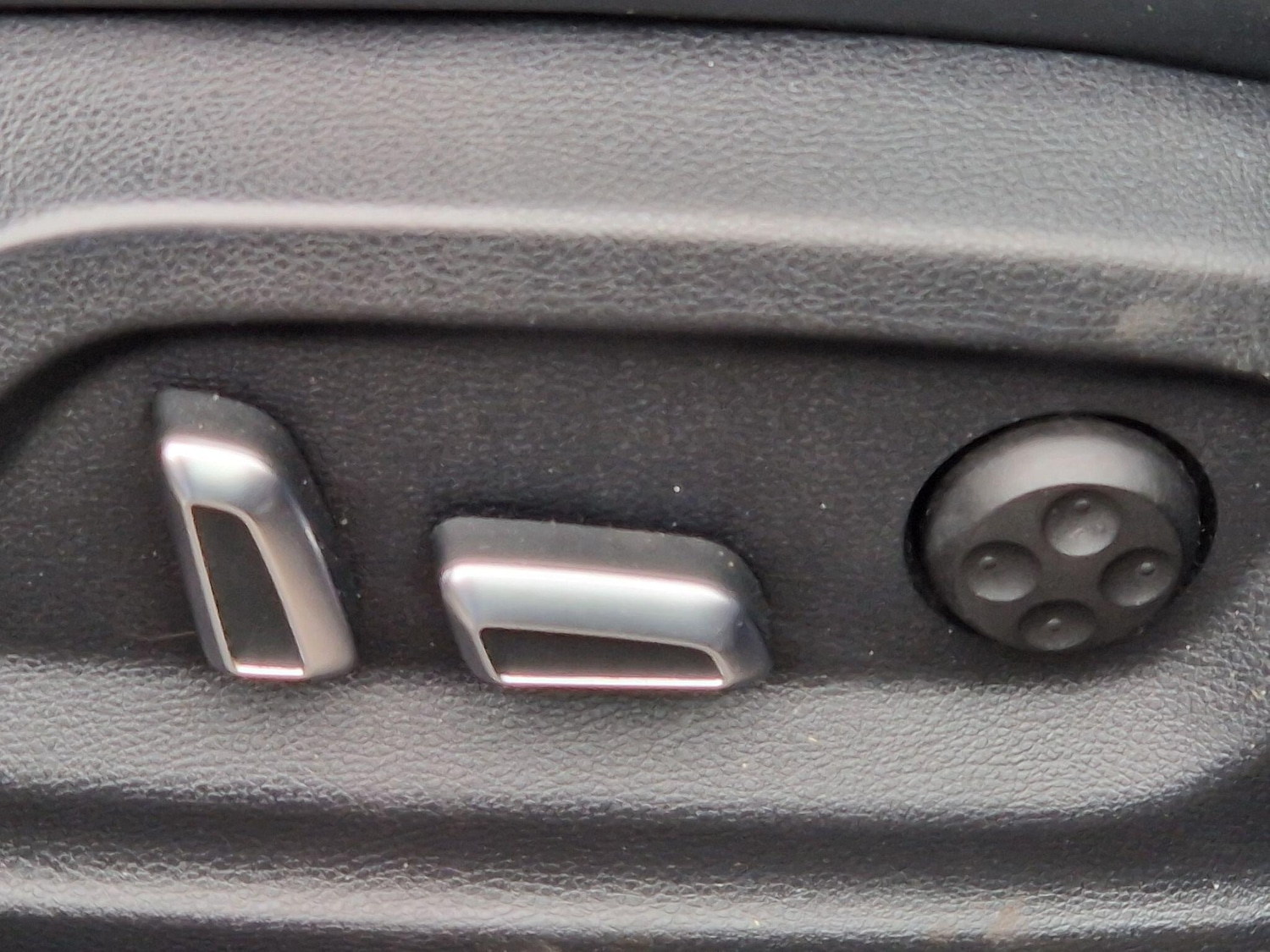 Used Audi Q5 2014 for sale - 76781186: Photo 29