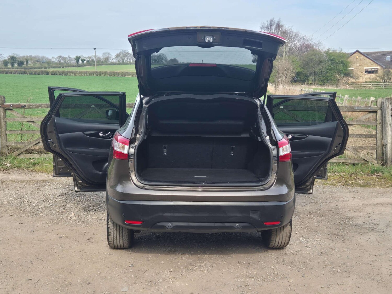 Used Nissan Qashqai 2017 for sale - 76781270: Photo 17