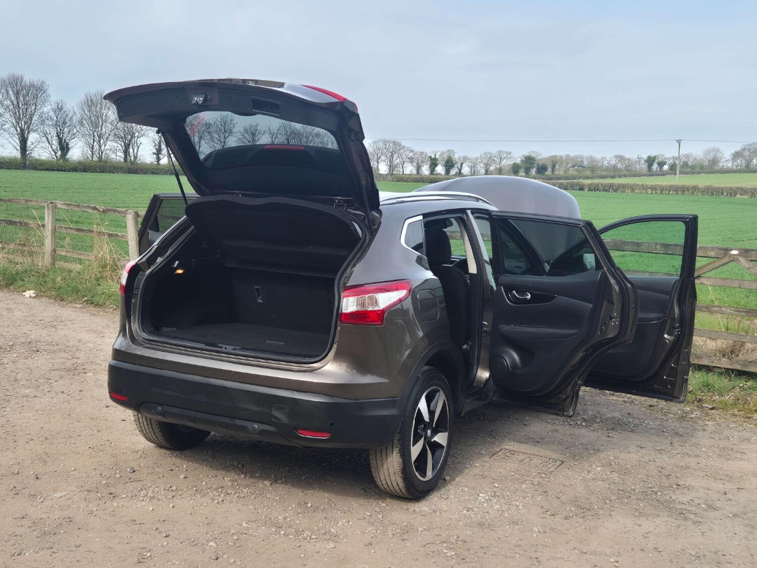 Used Nissan Qashqai 2017 for sale - 76781270: Photo 18