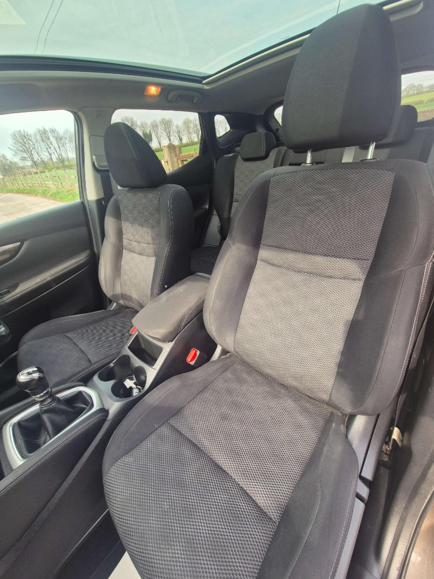 Used Nissan Qashqai 2017 for sale - 76781270: Photo 32