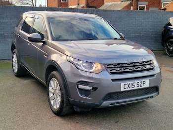 Used Land Rover Discovery Sport 2015 for sale - 77190766: Photo