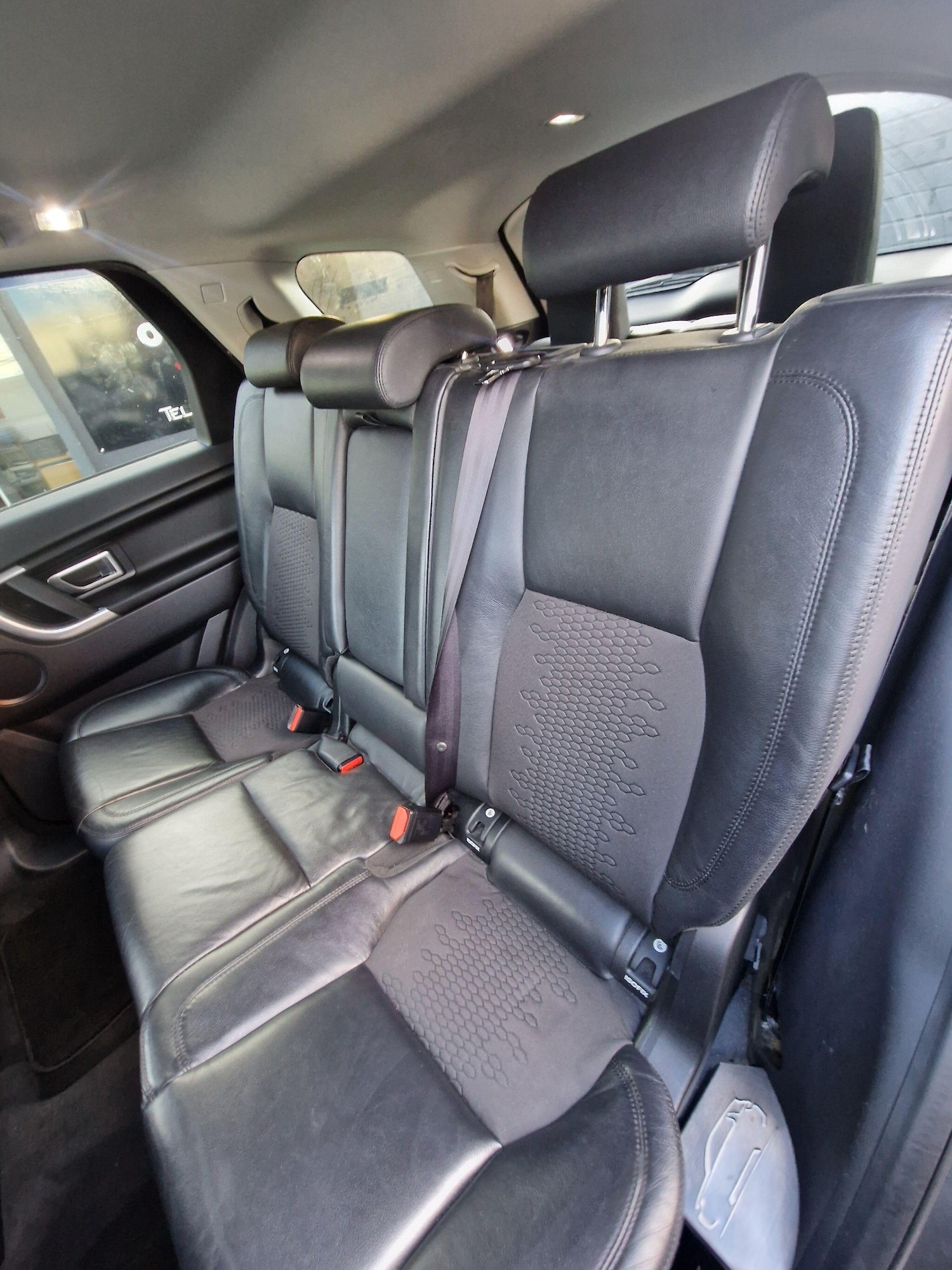 Used Land Rover Discovery Sport for sale - 77190766: Photo 40