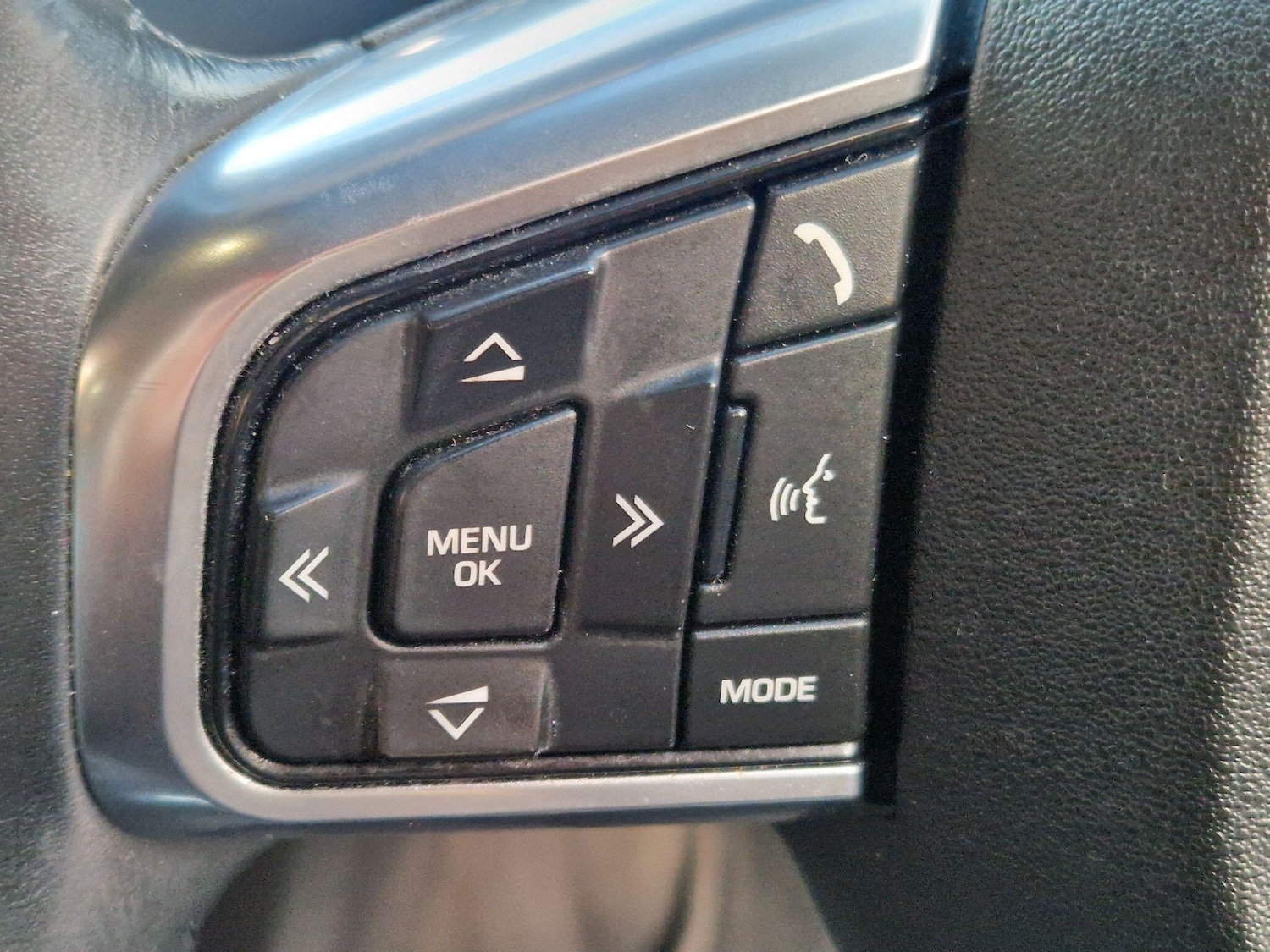 Used Land Rover Discovery Sport for sale - 77190766: Photo 50