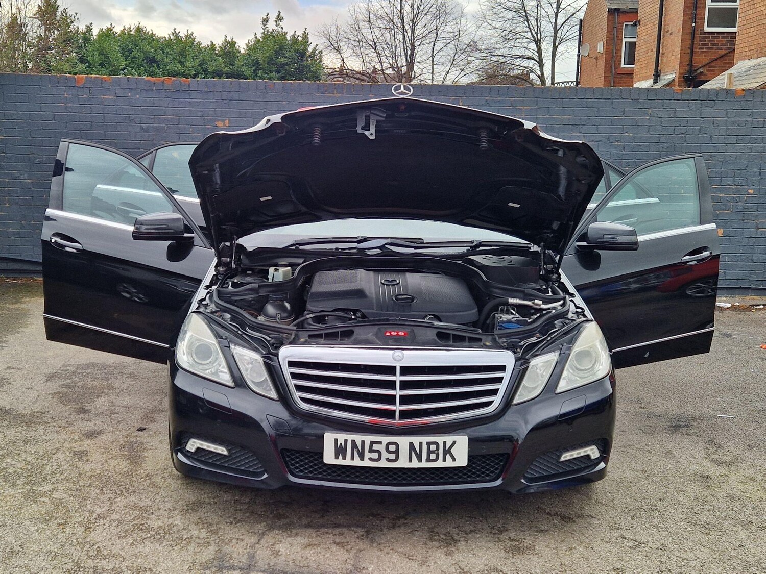 Used Mercedes-Benz E Class for sale - 77909450: Photo 13