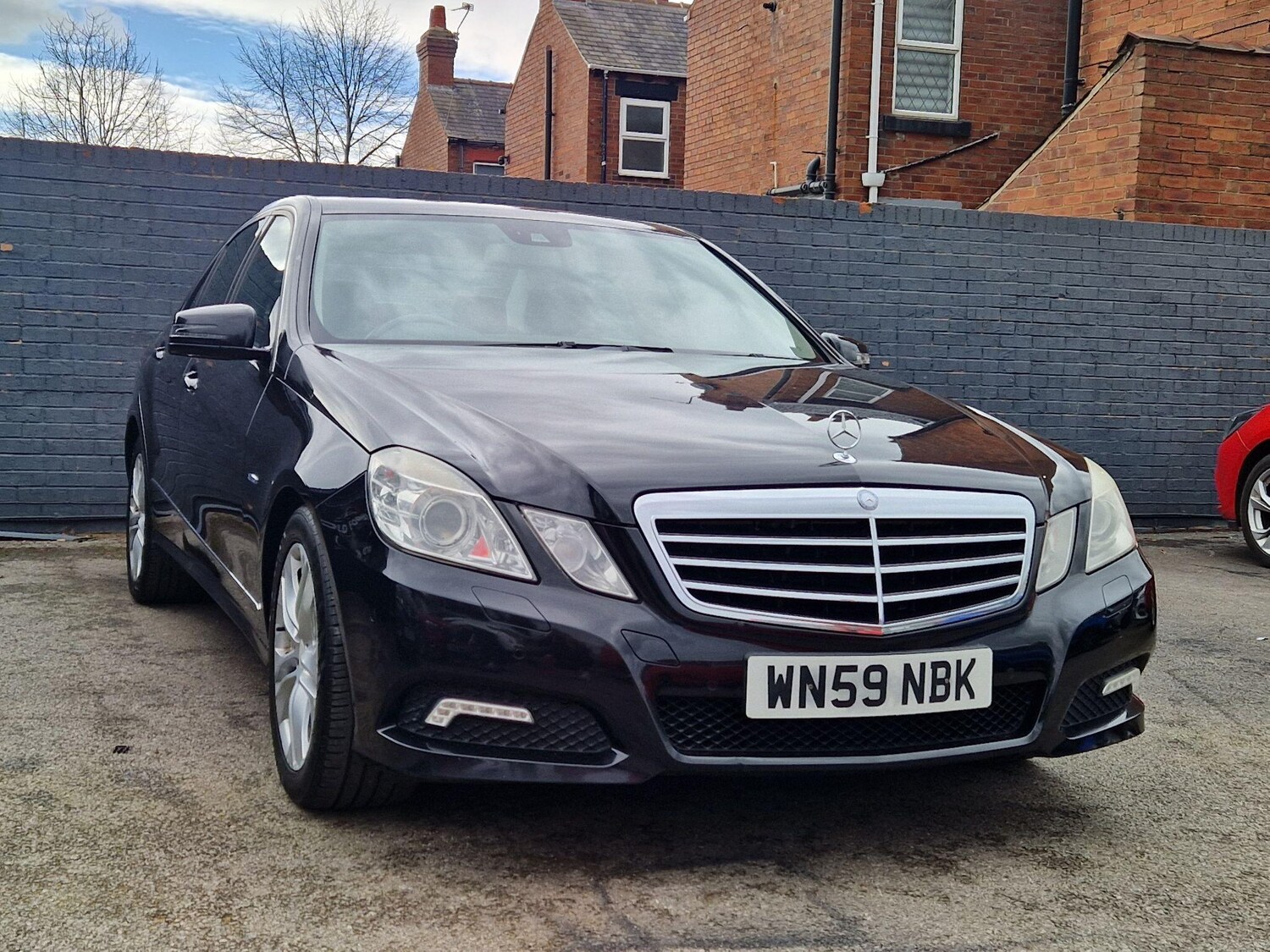 Used Mercedes-Benz E Class for sale - 77909450: Photo 16