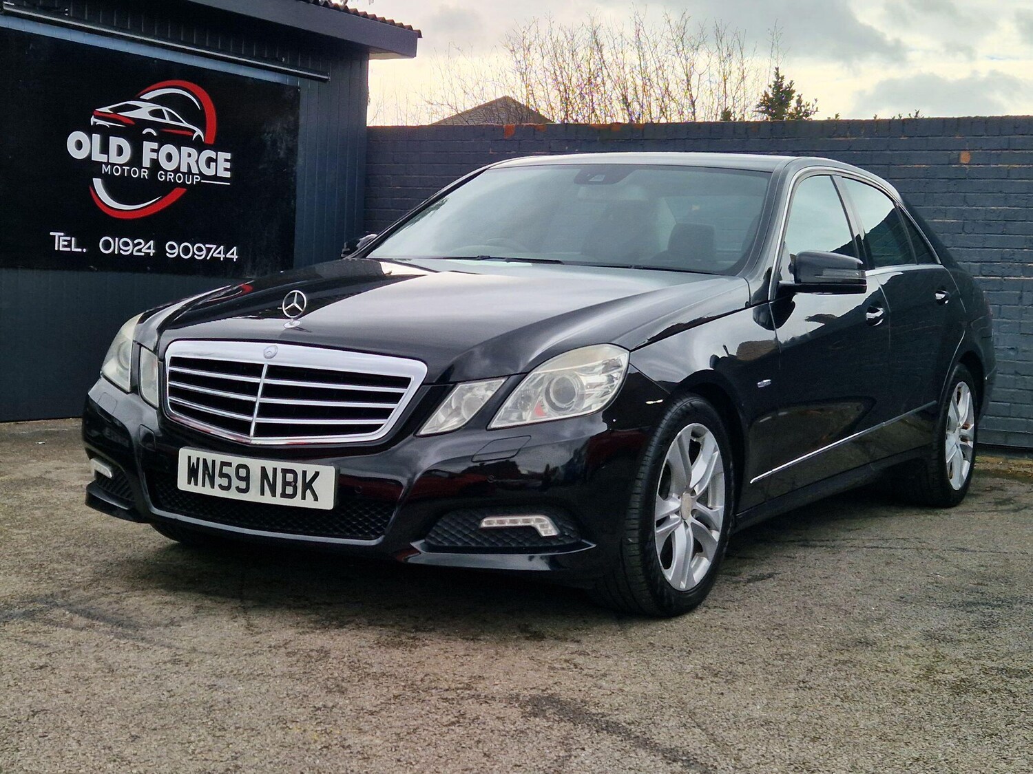 Used Mercedes-Benz E Class for sale - 77909450: Photo 18