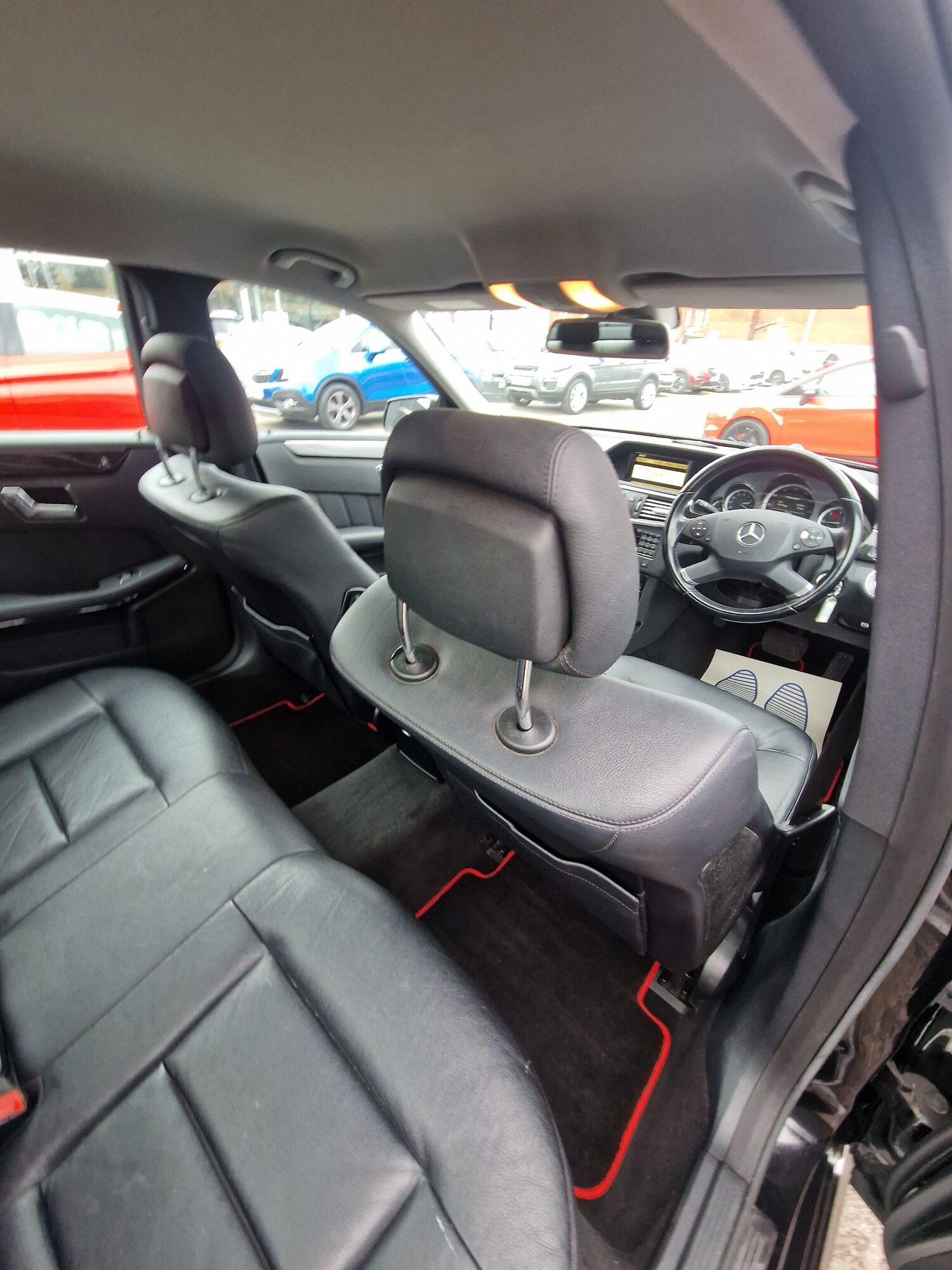 Used Mercedes-Benz E Class for sale - 77909450: Photo 34