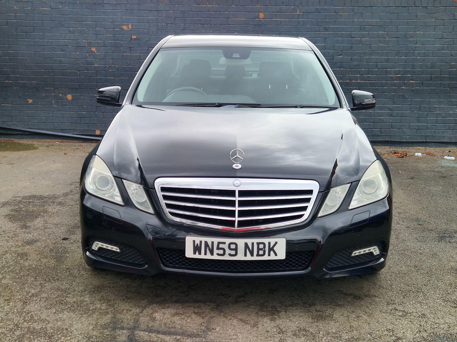 Used Mercedes-Benz E Class for sale - 77909450: Photo 4