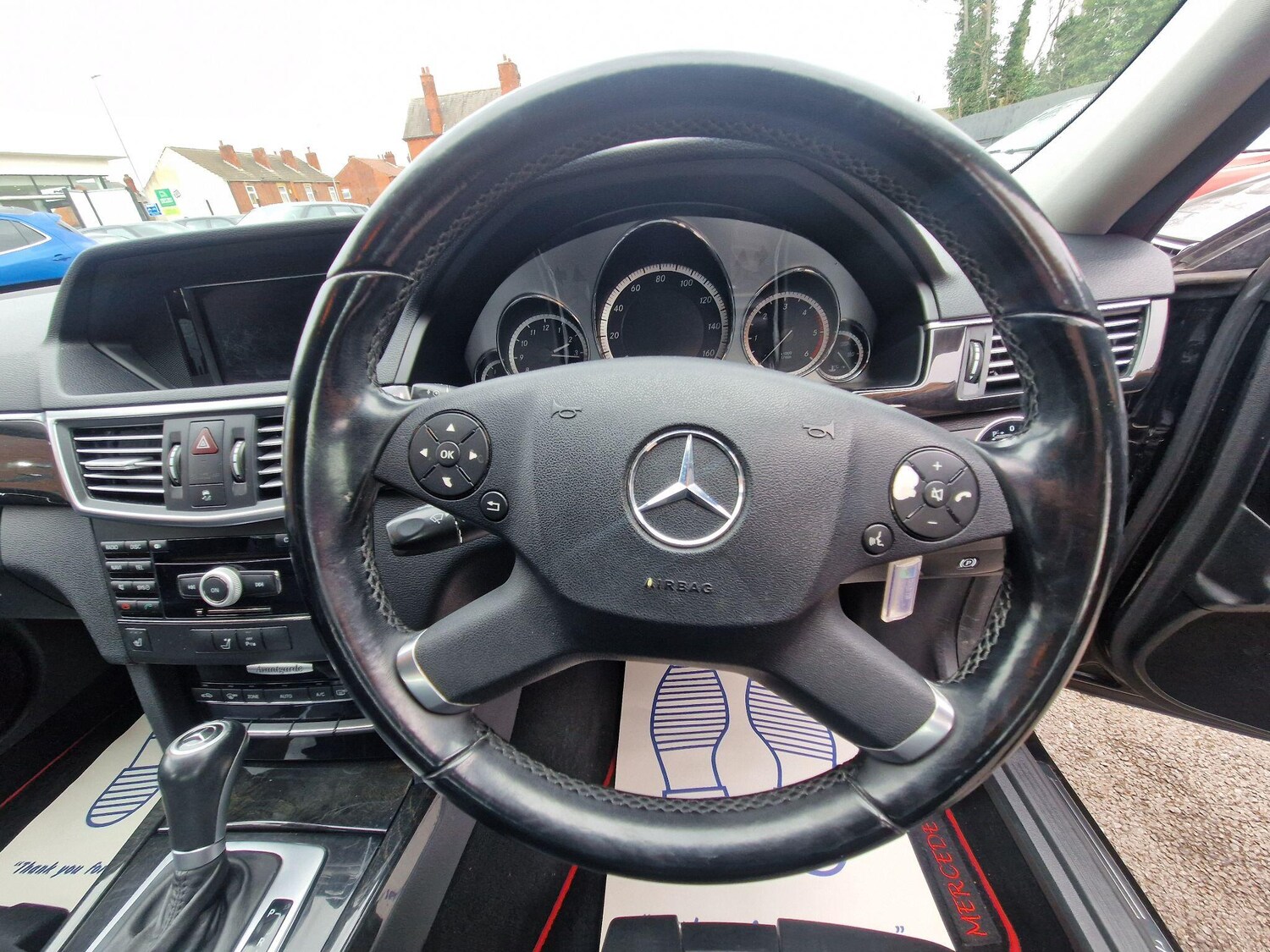 Used Mercedes-Benz E Class for sale - 77909450: Photo 45