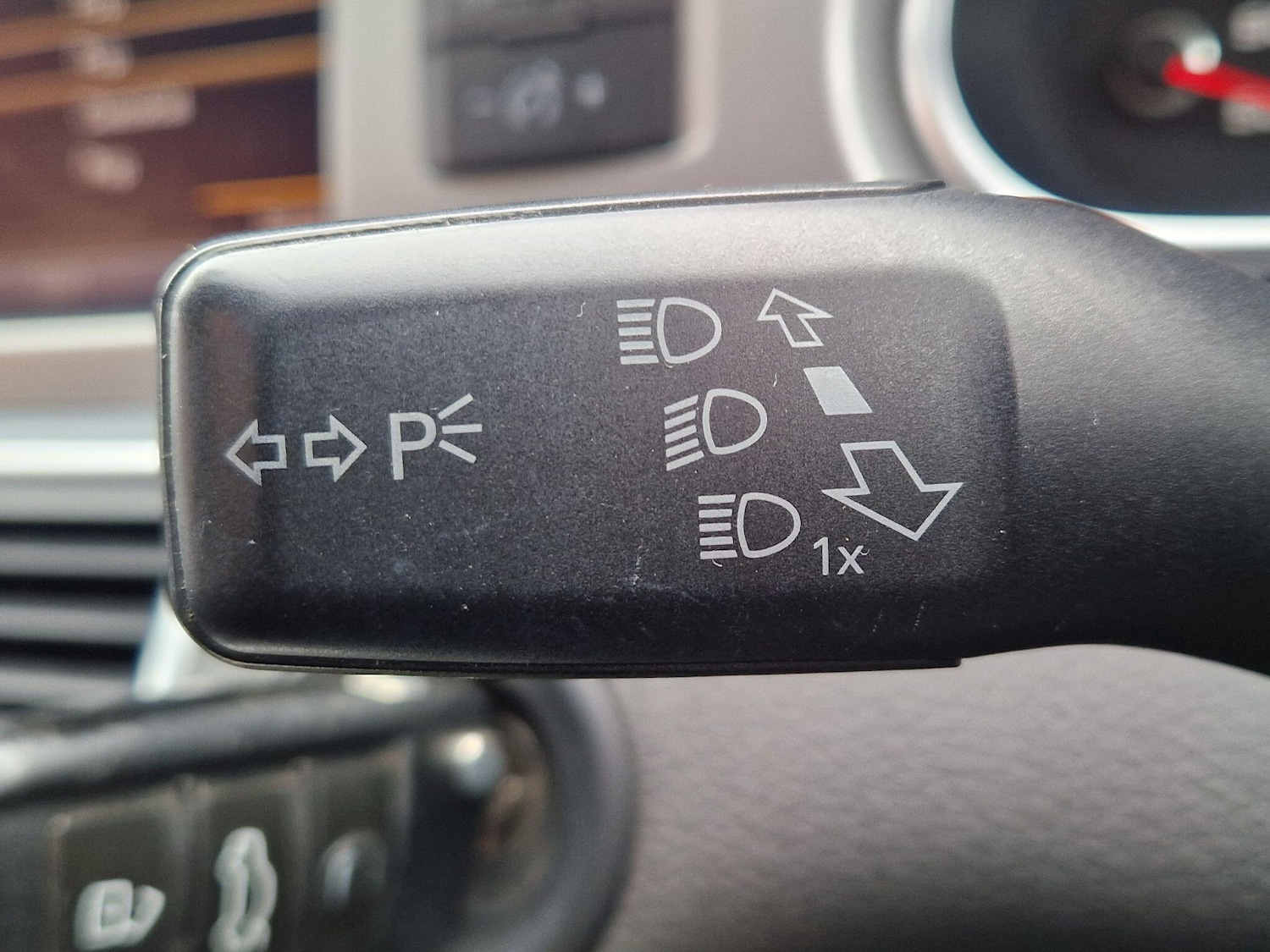 Used Audi Q7 2012 for sale - 77993741: Photo 44